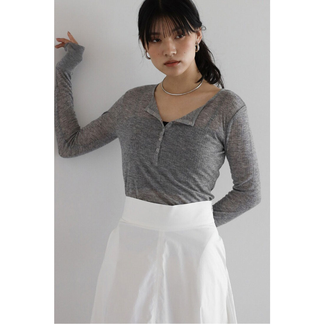 ボンジュールサガン BONJOUR SAGAN henry neck sheer pullover / ヘンリーネックシアープルオーバー （LIGHT-GRAY） LIGHT-GRAY
