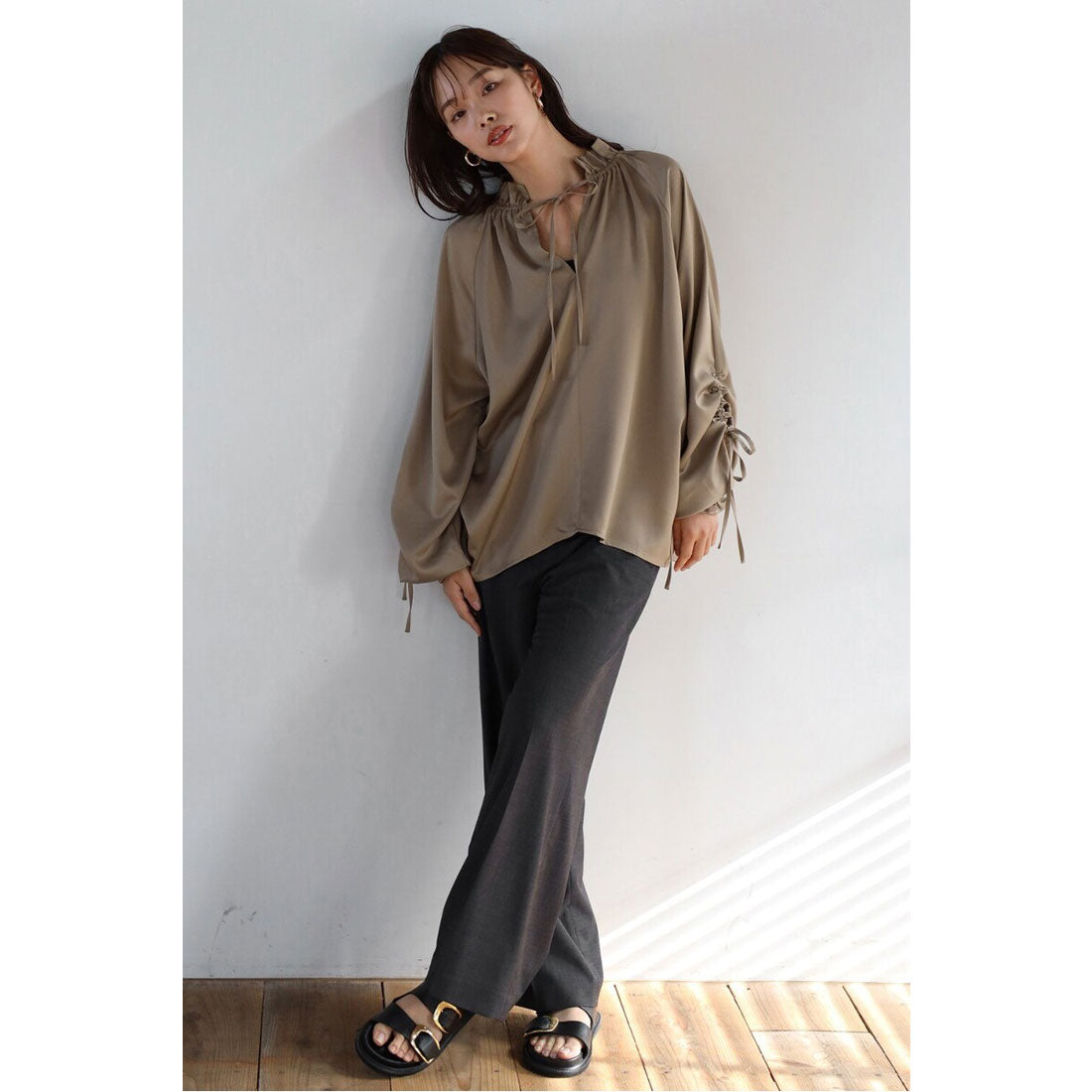 ボンジュールサガン BONJOUR SAGAN satin ribbon blouse / サテンリボンブラウス （OFF-WHITE） OFF-WHITE