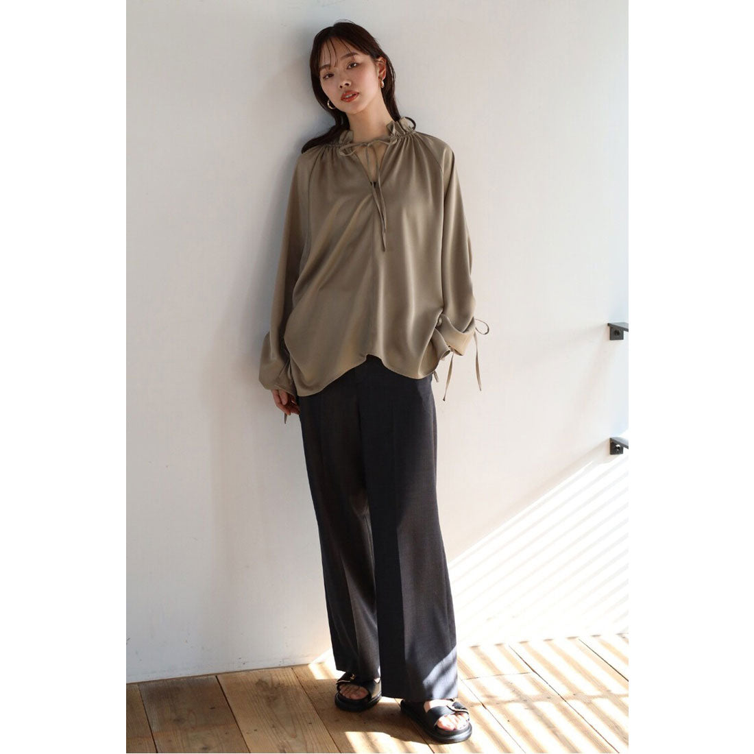 ボンジュールサガン BONJOUR SAGAN satin ribbon blouse / サテンリボンブラウス （OFF-WHITE） OFF-WHITE