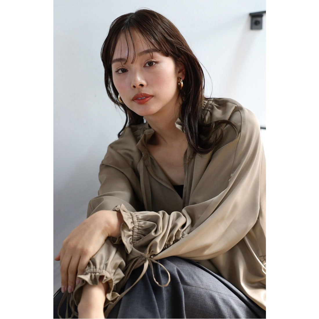ボンジュールサガン BONJOUR SAGAN satin ribbon blouse / サテンリボンブラウス （OFF-WHITE） OFF-WHITE