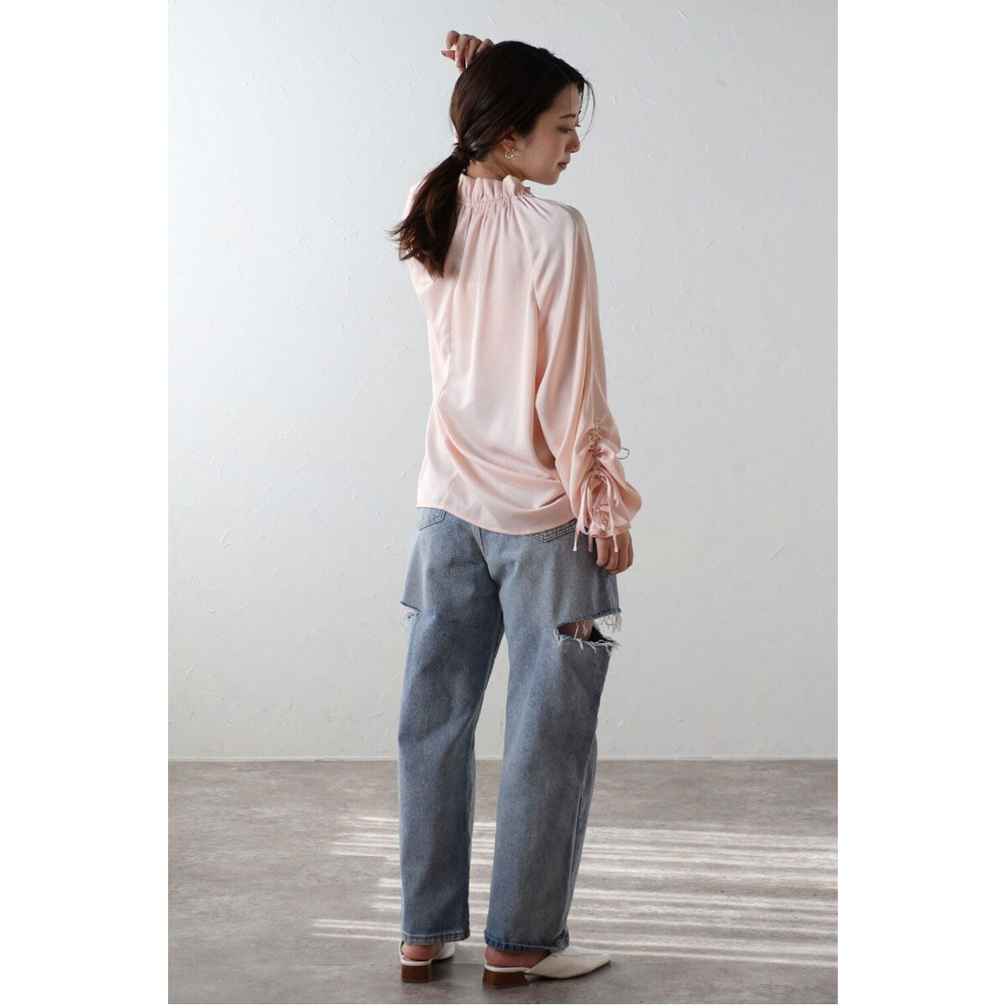 ボンジュールサガン BONJOUR SAGAN satin ribbon blouse / サテンリボンブラウス （OFF-WHITE） OFF-WHITE