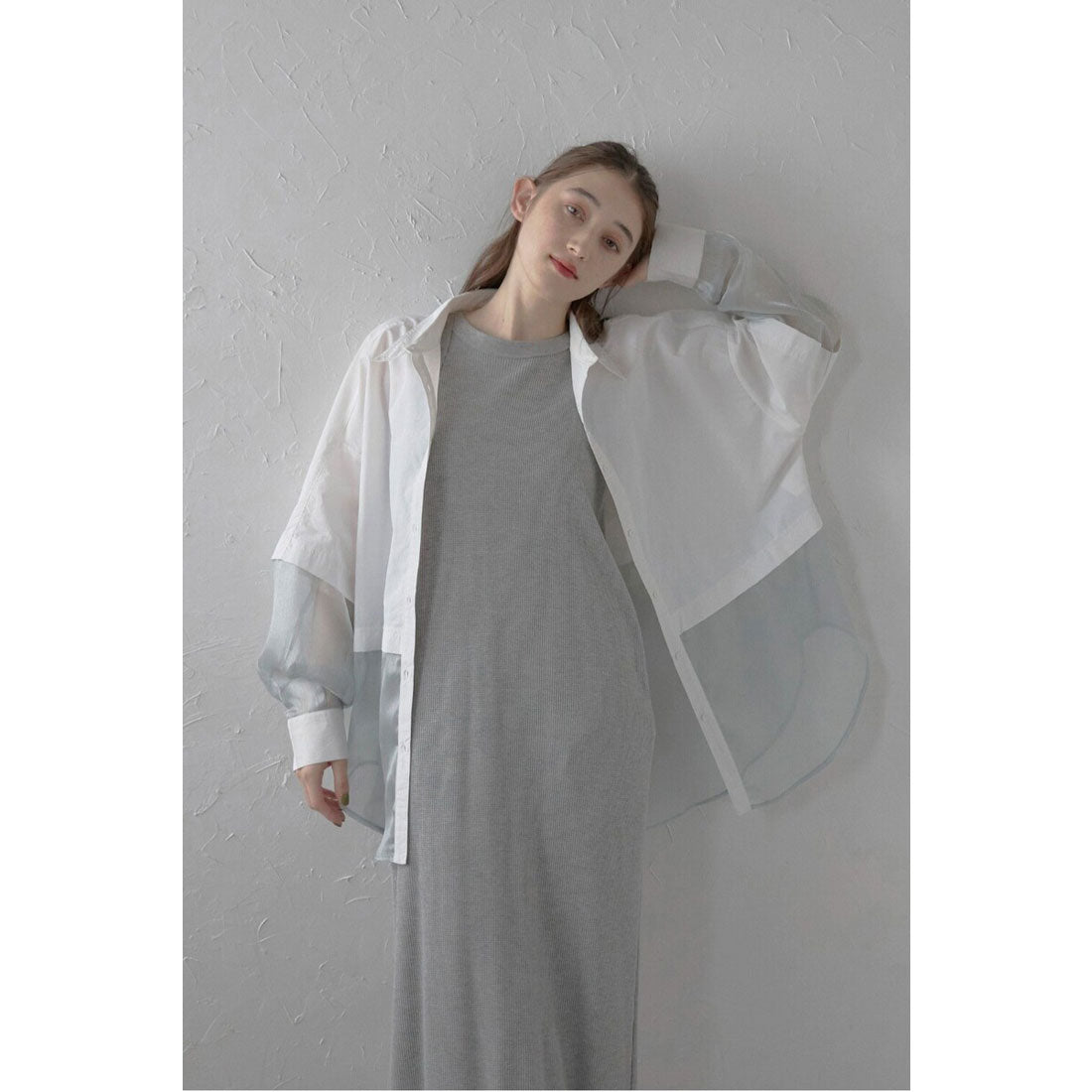 ボンジュールサガン BONJOUR SAGAN sheer shiny hem shirt / シアーシャイニーヘムナイロンシャツ （OFF-WHITE） OFF-WHITE