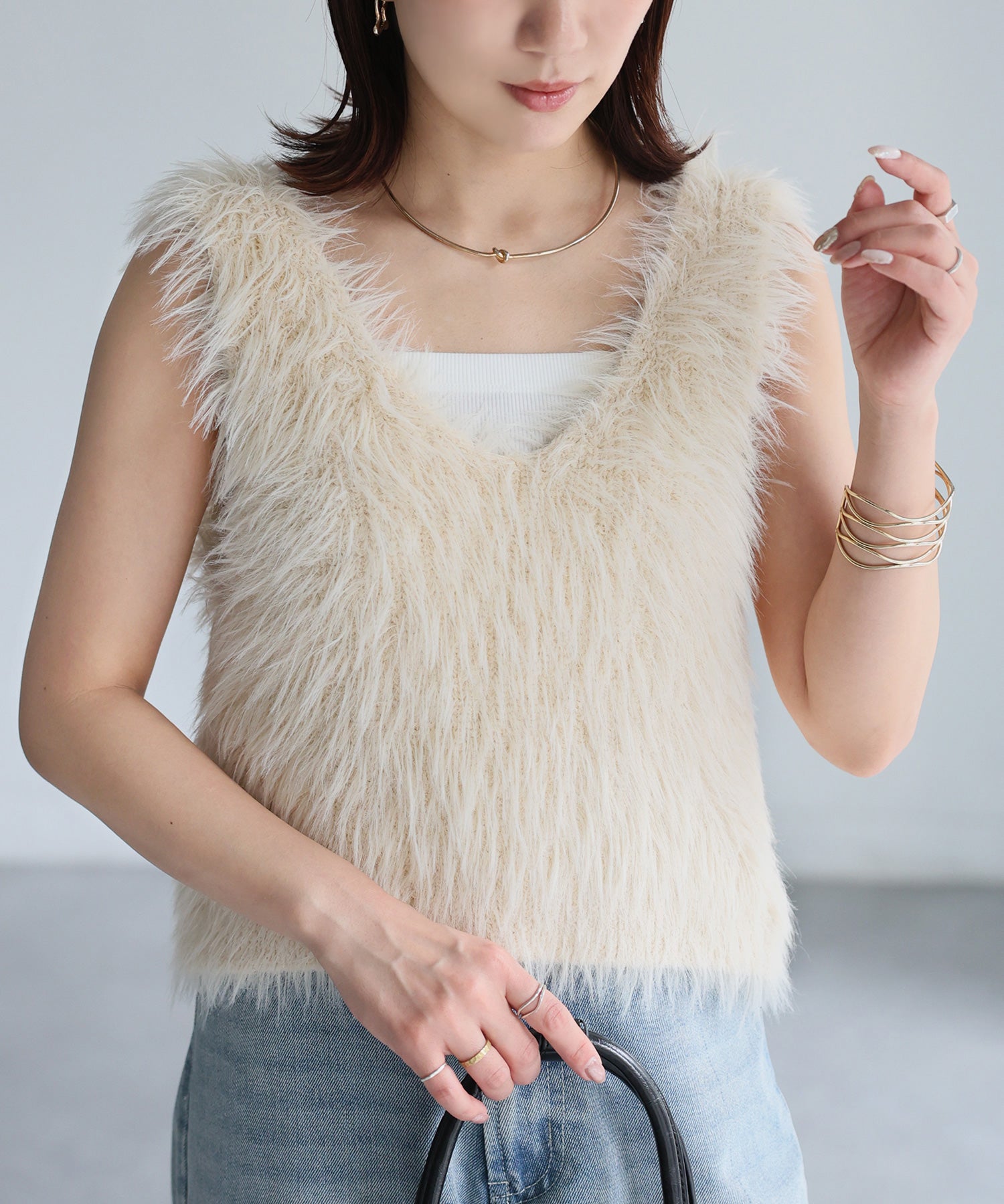 リベリー Riberry 前後2WAYシャギーニットビスチェ （アイボリー） アイボリー