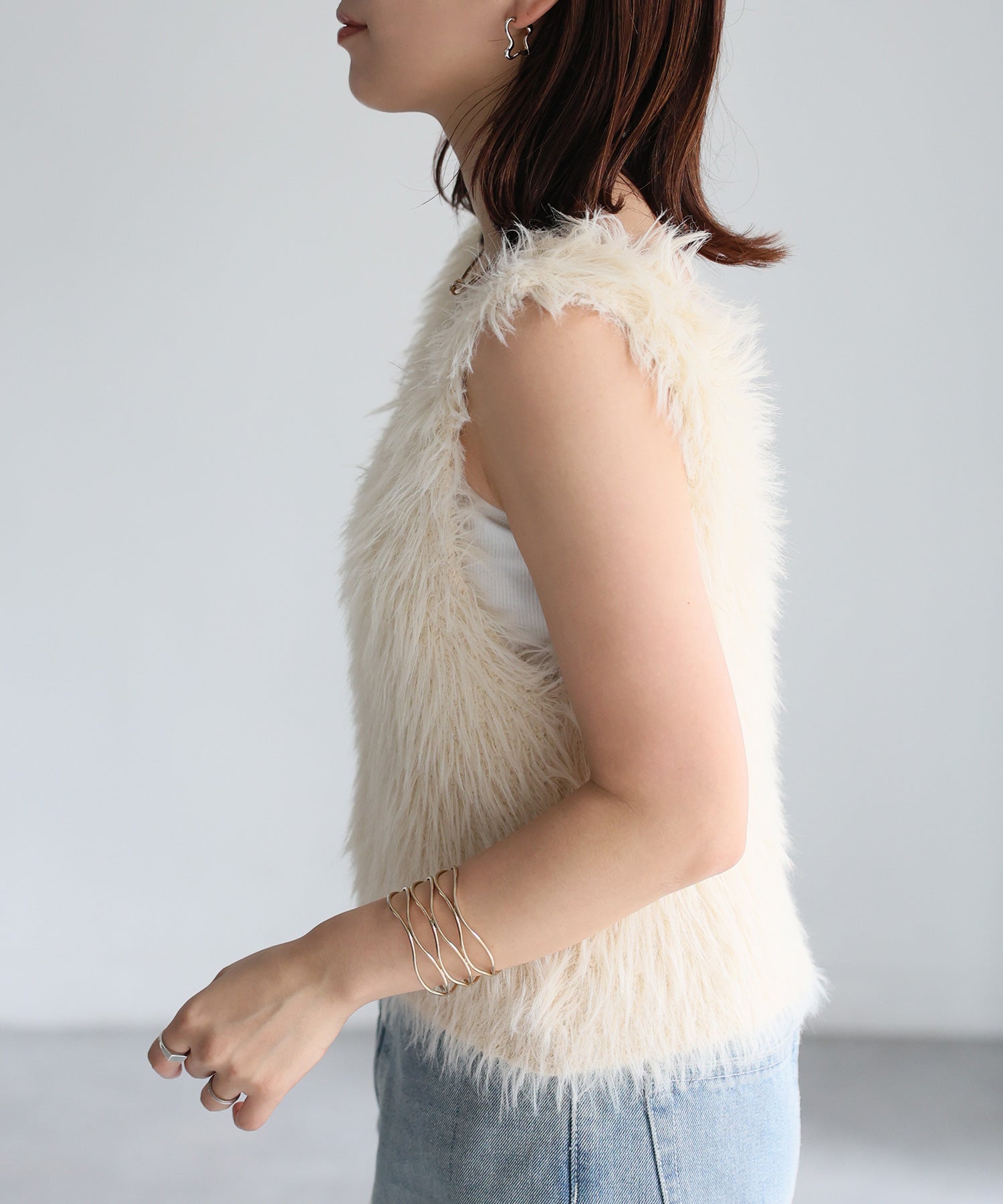 リベリー Riberry 前後2WAYシャギーニットビスチェ （アイボリー） アイボリー