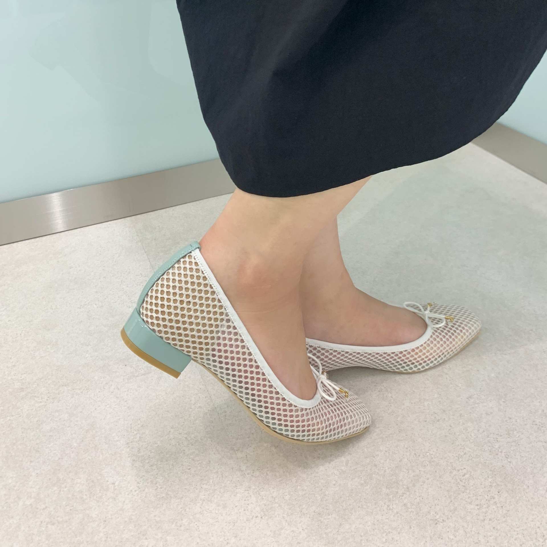 ブリジット バーキン Bridget Birkin アミメッシュリボンパンプス