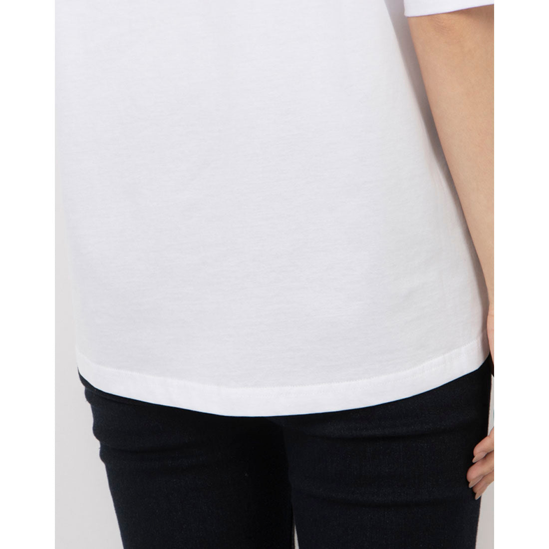 ブローディア BRODIAEA 切手モチーフ刺繍半袖Tシャツ （ネイビー） ネイビー