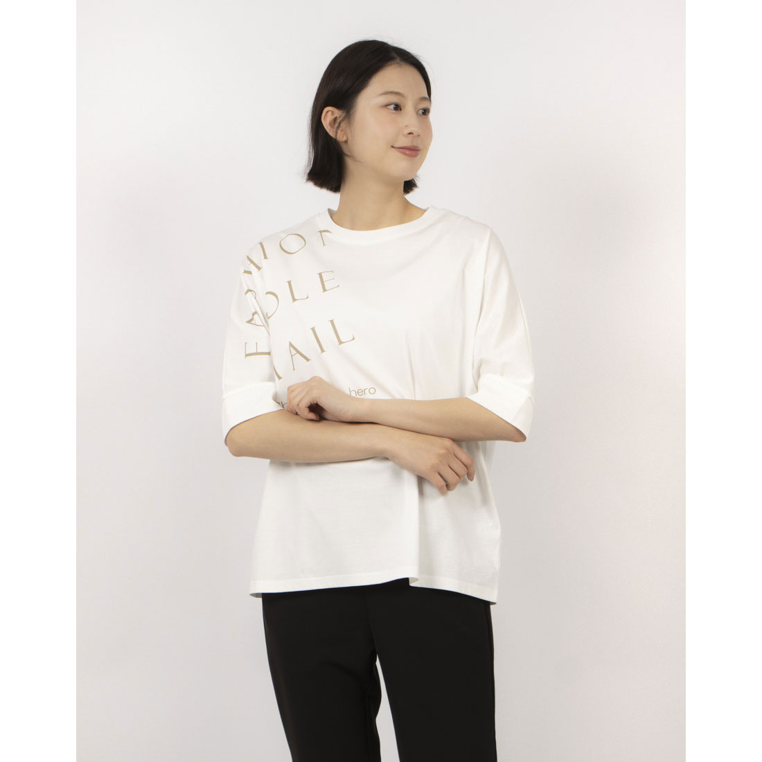 ブローディア BRODIAEA リゾートイラスト総柄半袖Tシャツ （イエロー） ブローディア BRODIAEA リゾートイラスト総柄半袖Tシャツ