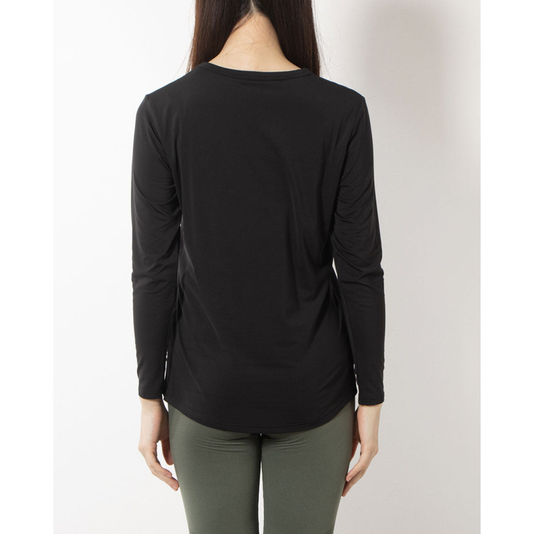 BREEZETEX Windproof and Moisture-Permeable Crew Neck Long Sleeve Inner