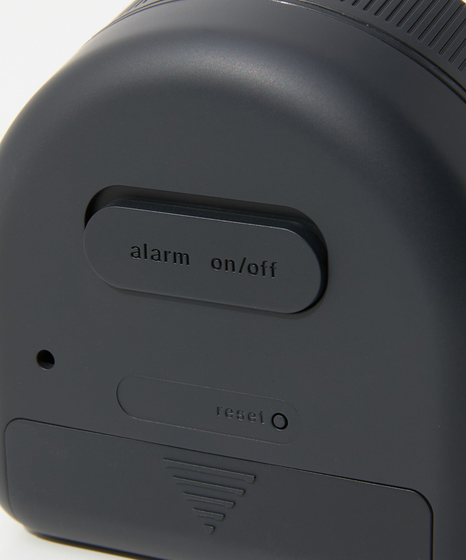 ブラウン BRAUN ブラウン BRAUN Digital Clock デジタルクロック BC24 置き時計 8cm ユニセックス 時計 ブラック ホワイト 【返品不可商品】 （ホワイト） ホワイト