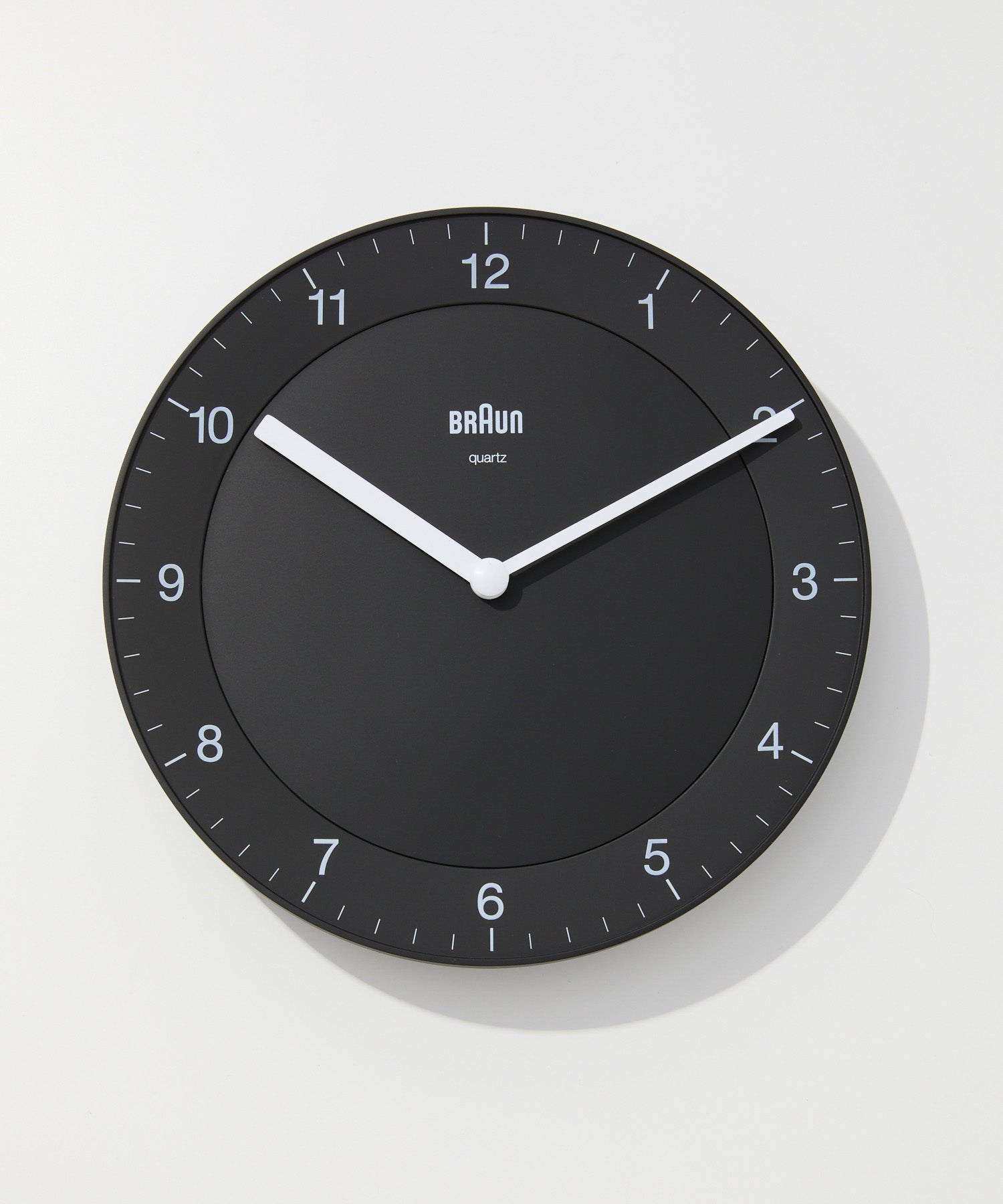 ブラウン BRAUN ブラウン BRAUN Classic Wall Clock クラシック ウォールクロック BC06 掛け時計 直径20cm ユニセックス 時計 ブラック グレー ホワイト 【返品不可商品】