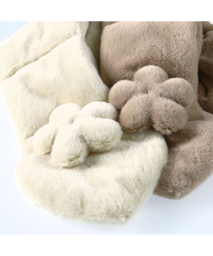 ブランシェス branshes フラワーモチーフ/フェイクファーマフラー （アイボリー） アイボリー