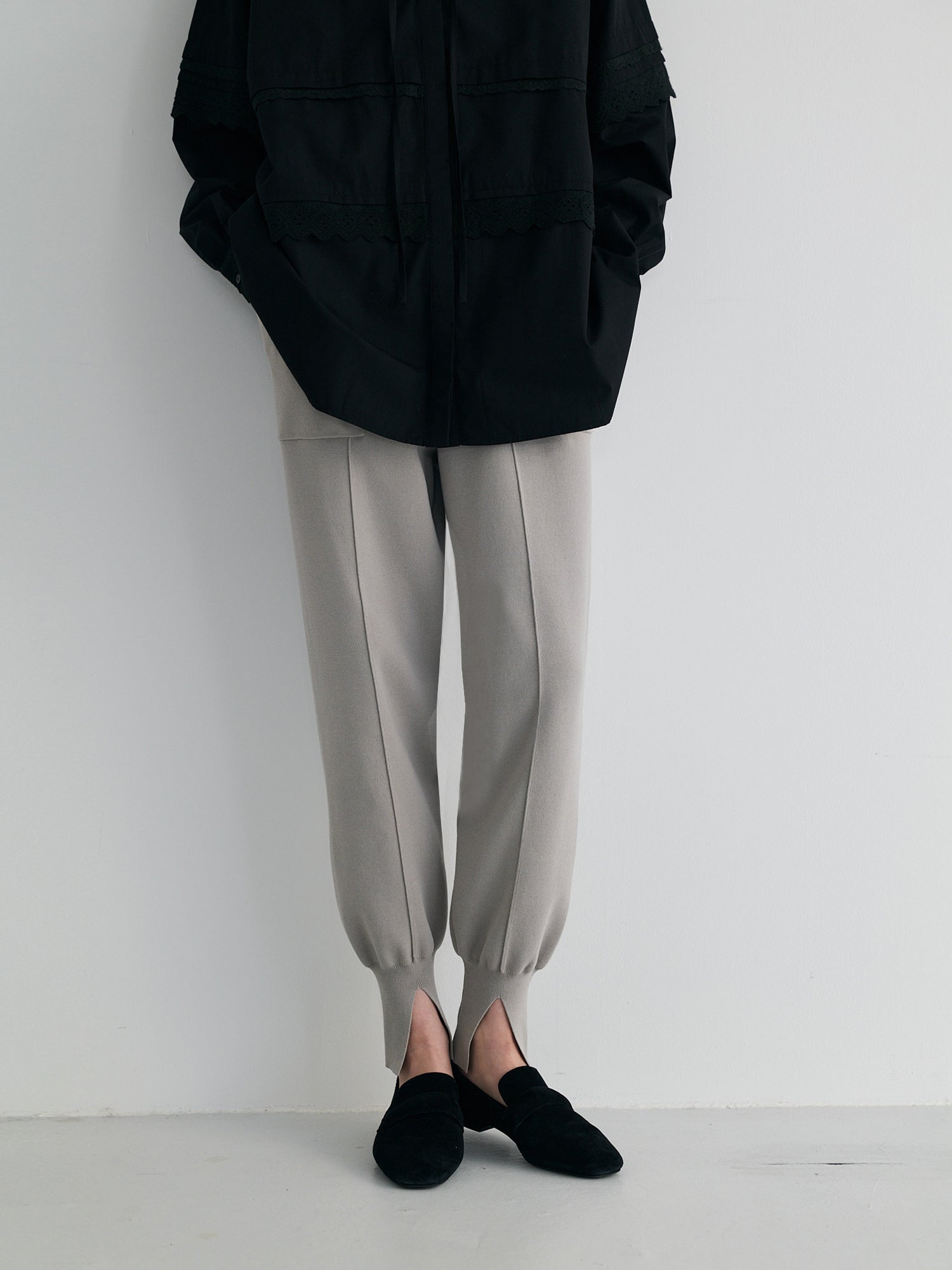 ブラウンアンドストリート Brown&Street 裾スリットニットパンツ