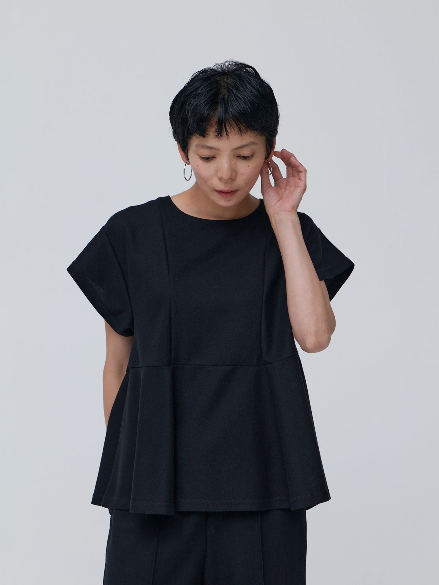 ブラウンアンドストリート Brown&Street 【Daily Luxe】ペプラムトップス （ブラック） ブラック