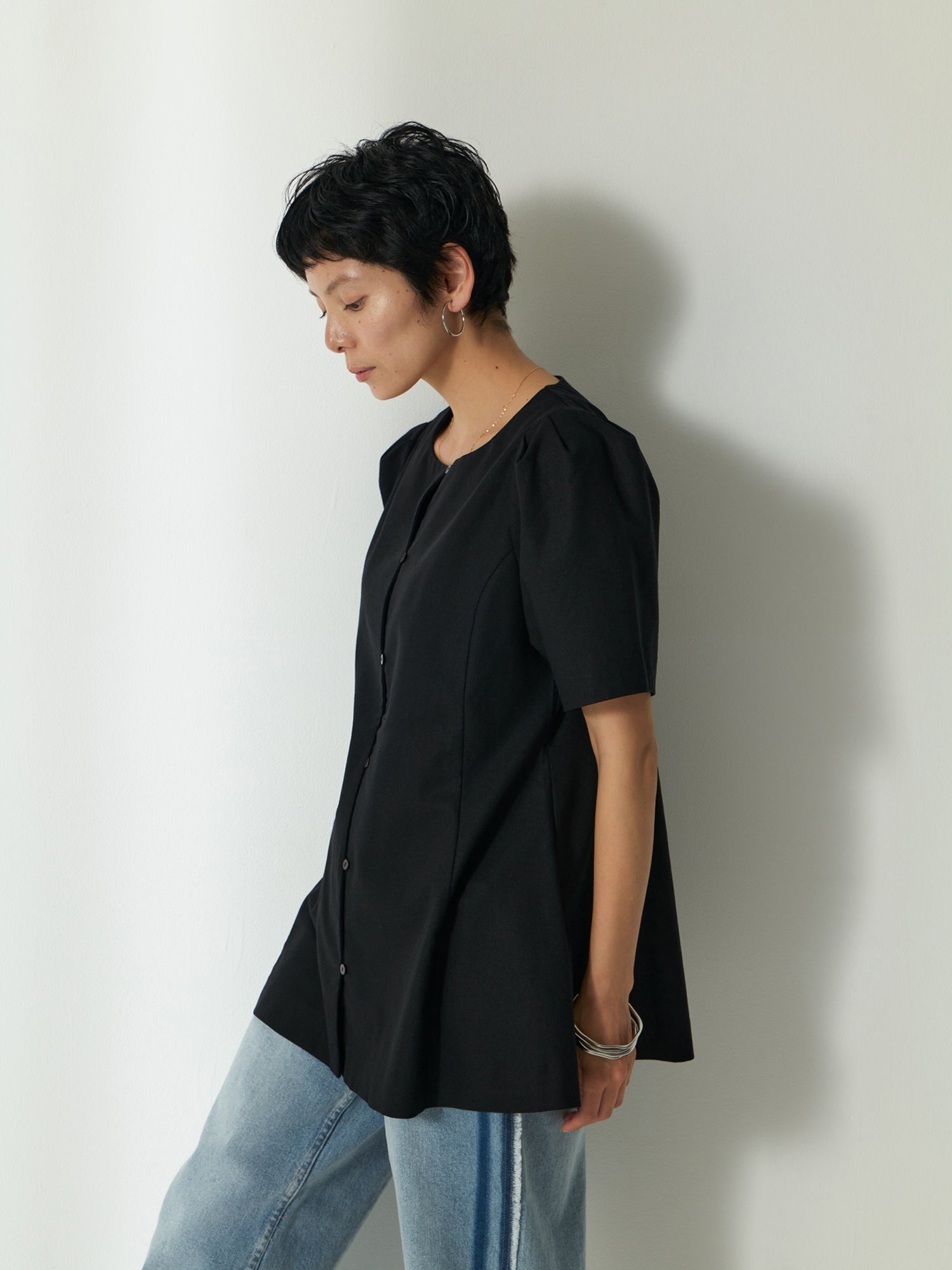 ブラウンアンドストリート Brown&Street リネン混ウエストライントップス （ブラック） ブラック