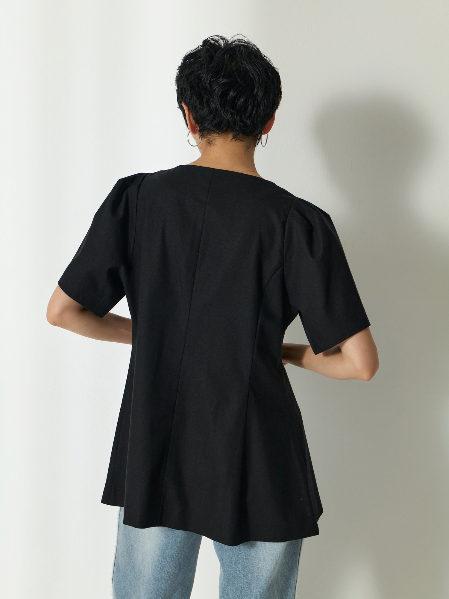 ブラウンアンドストリート Brown&Street リネン混ウエストライントップス （ブラック） ブラック