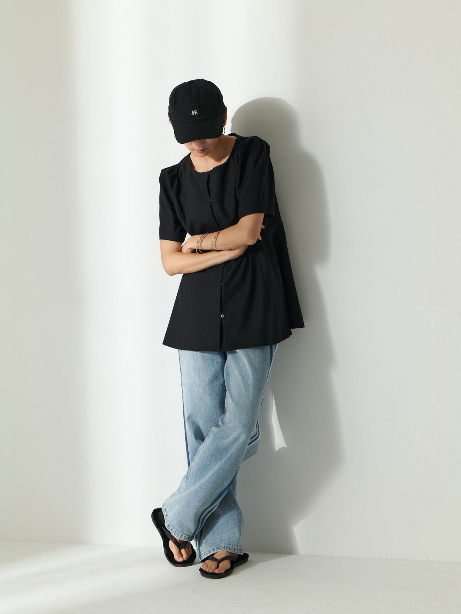 ブラウンアンドストリート Brown&Street リネン混ウエストライントップス （ブラック） ブラック