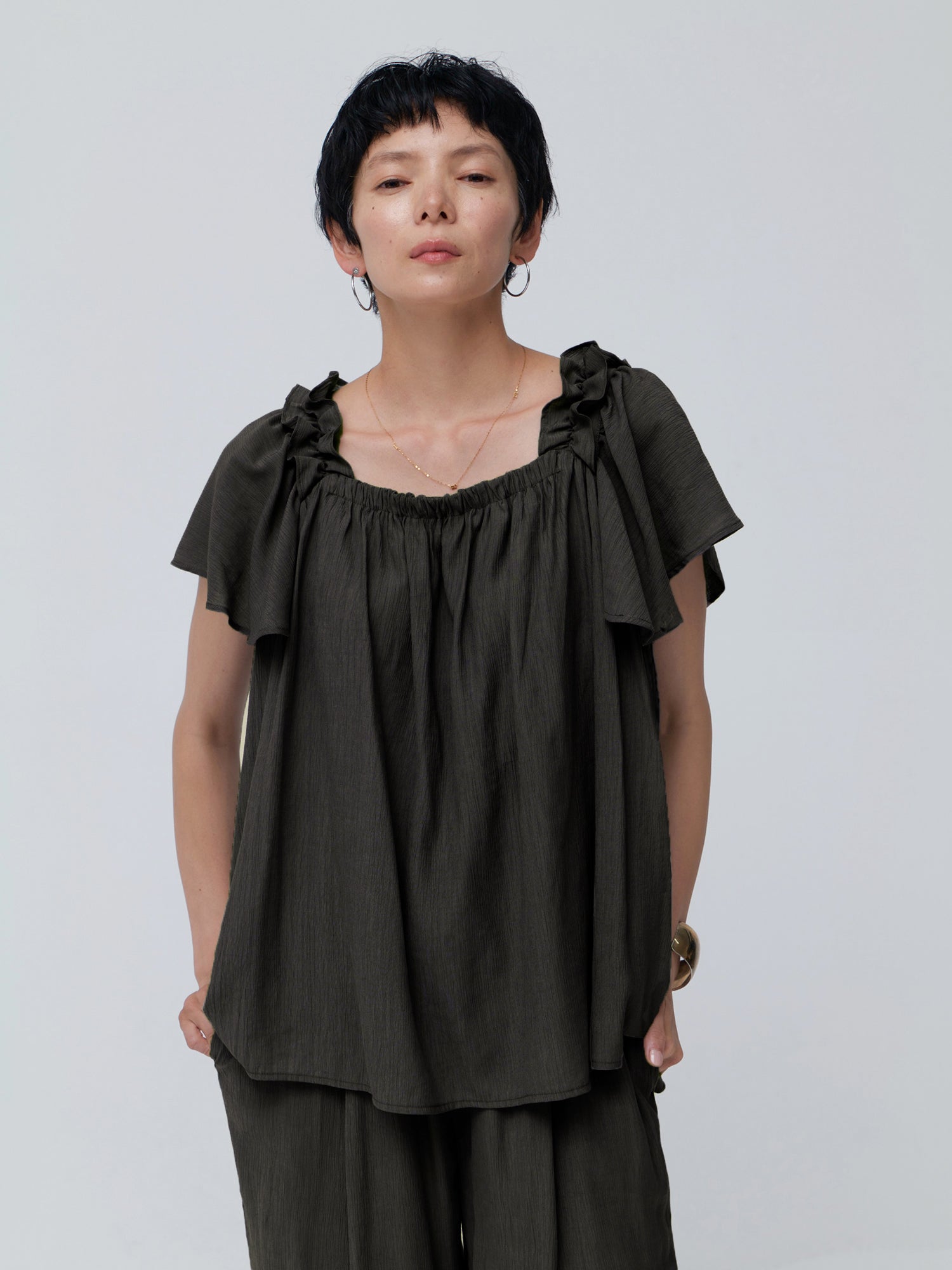 ブラウンアンドストリート Brown&Street ギャザースクエアトップス【セットアップ対応】 （ブラック） ブラック