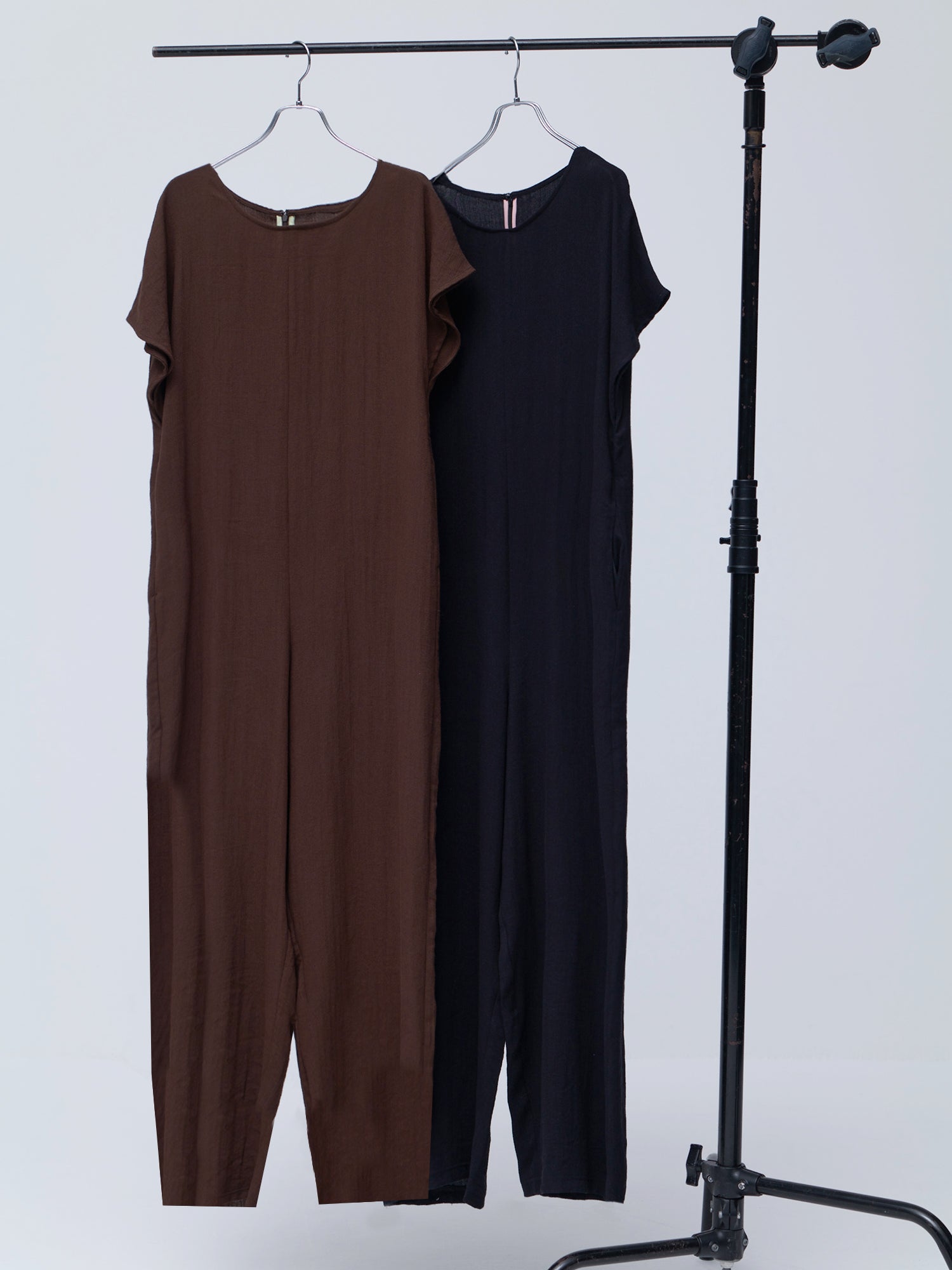 ブラウンアンドストリート Brown&Street リネンライクオールインワン （ブラック） ブラック