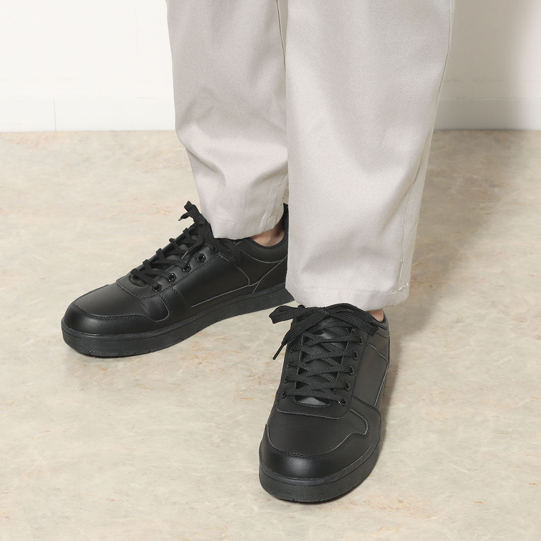 BRACCIANO Waterproof and anti-slip sneakers, low-cut shoes