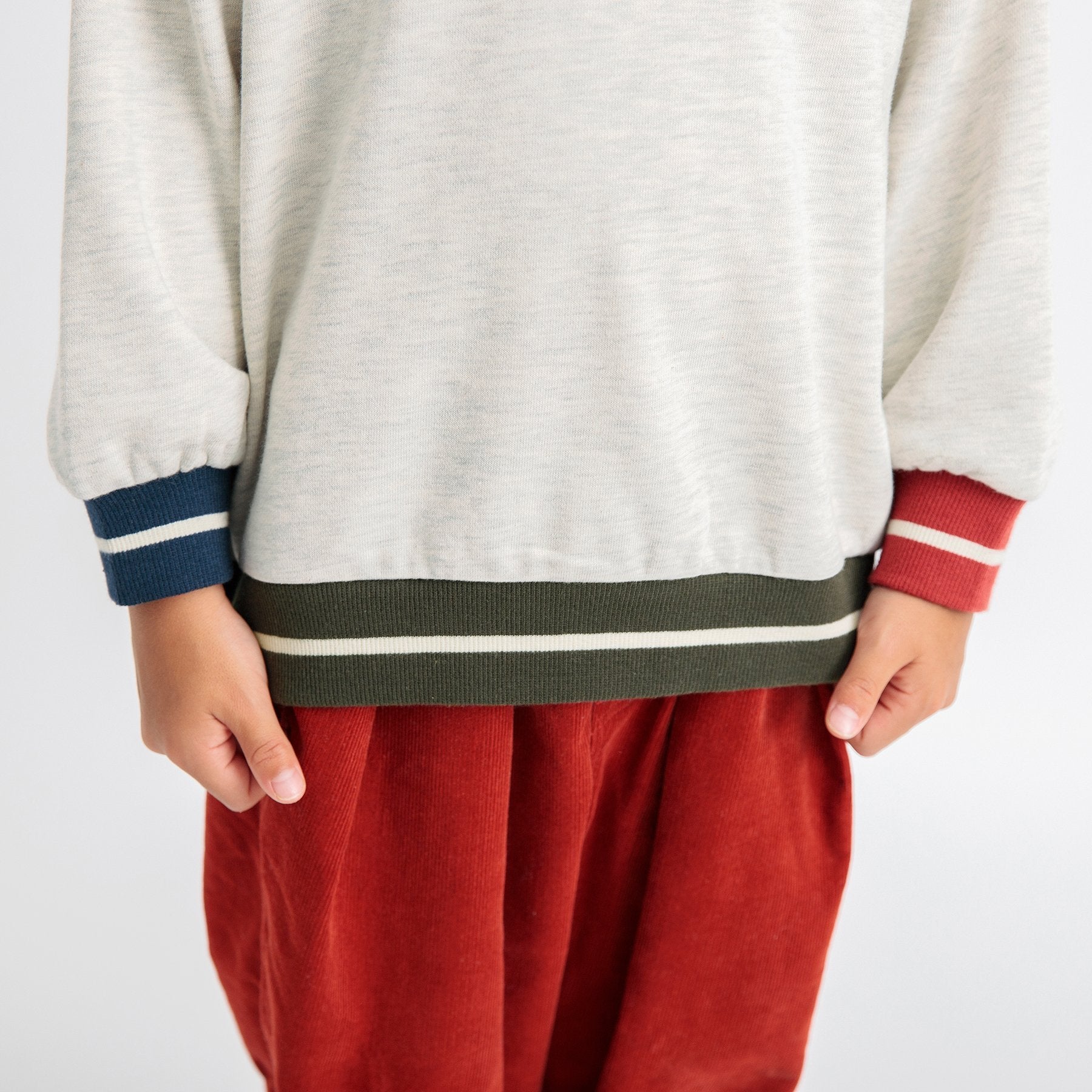 BREEZE Ribbed Border Trainer