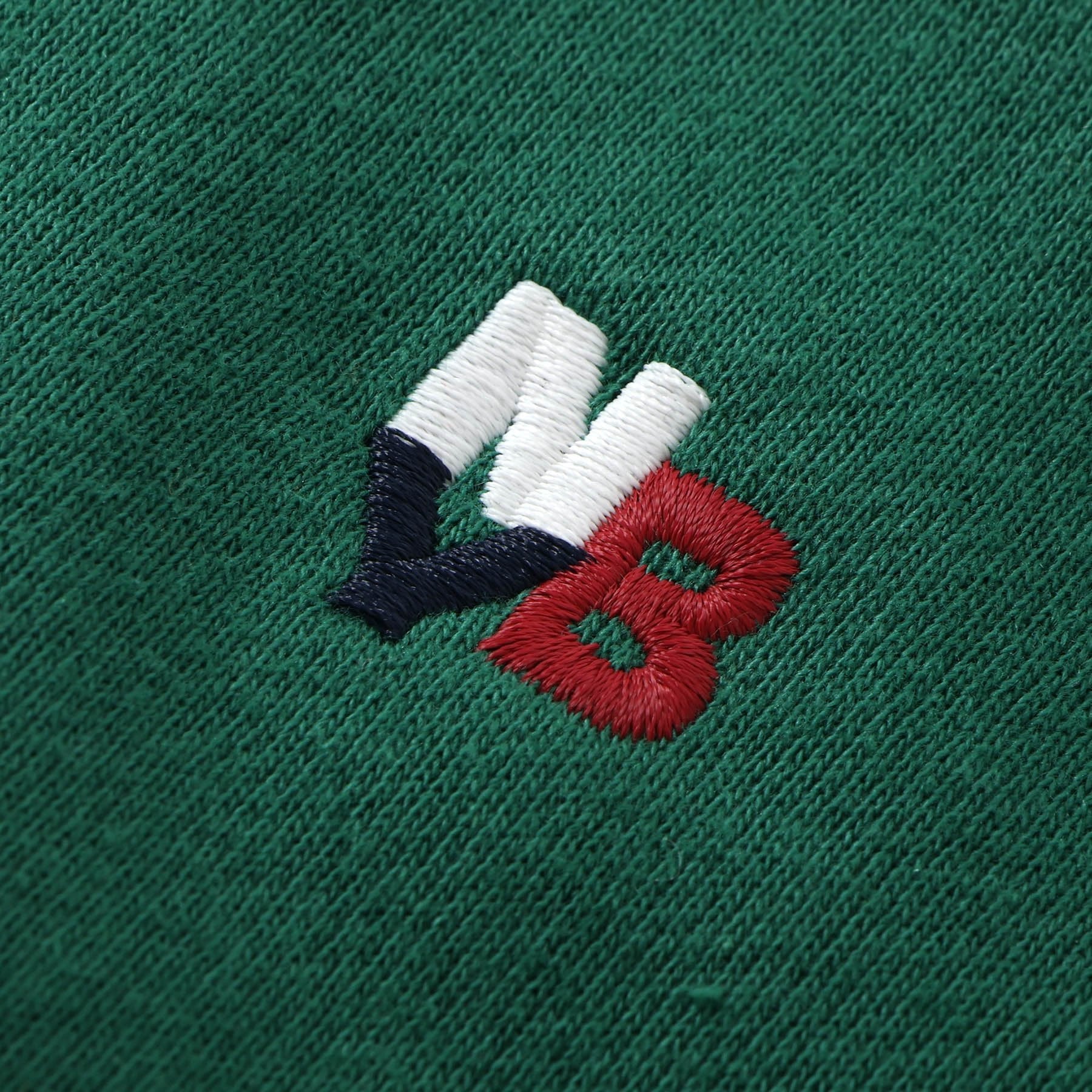 BREEZE Ribbed Border Trainer