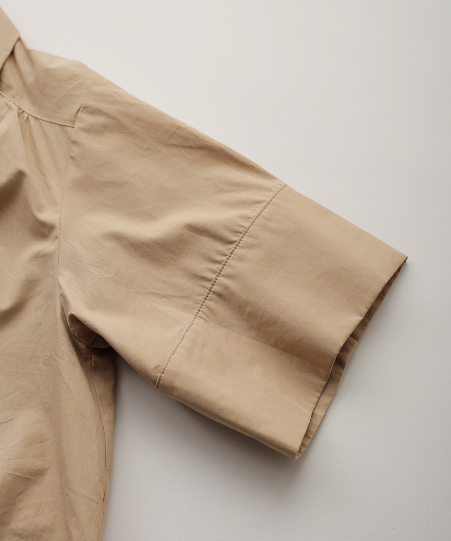 ケレン Kelen 「KELEN/ケレン」ワイドカラートップス （BEIGE） BEIGE
