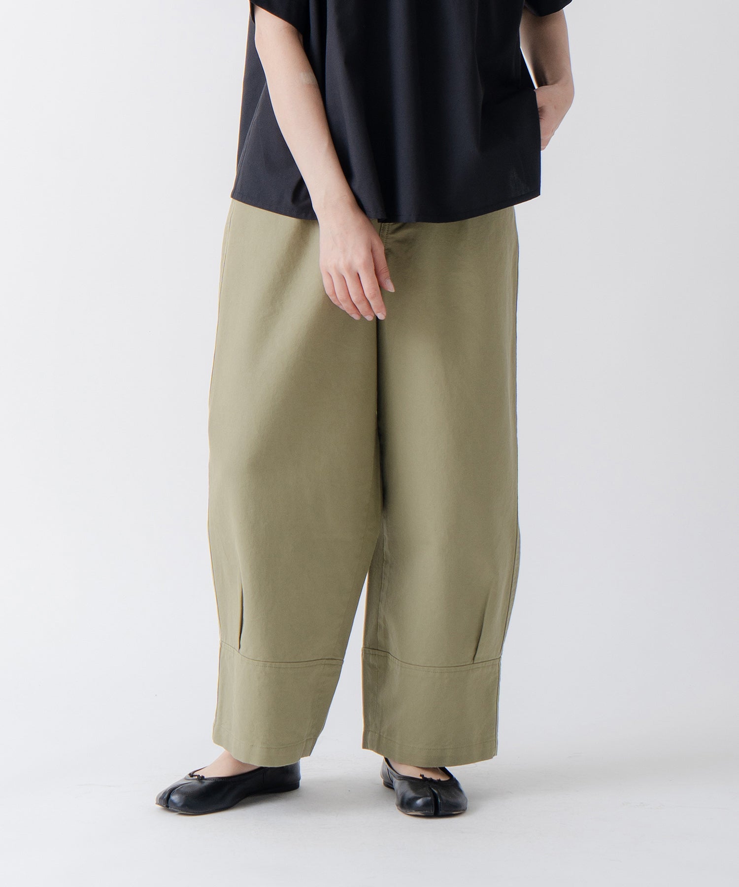 ケレン Kelen 「KELEN/ケレン」タックデザインパンツ （KHAKI） KHAKI