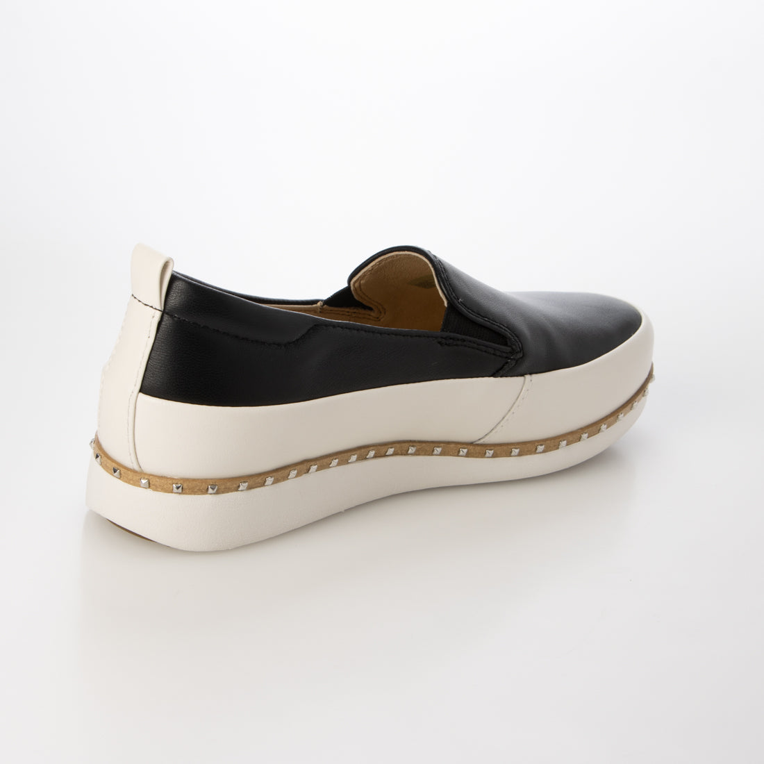 ブソラ bussola ブソラ  KOLN  山羊革スタッズスリッポンシューズ（Black） （Black） Black