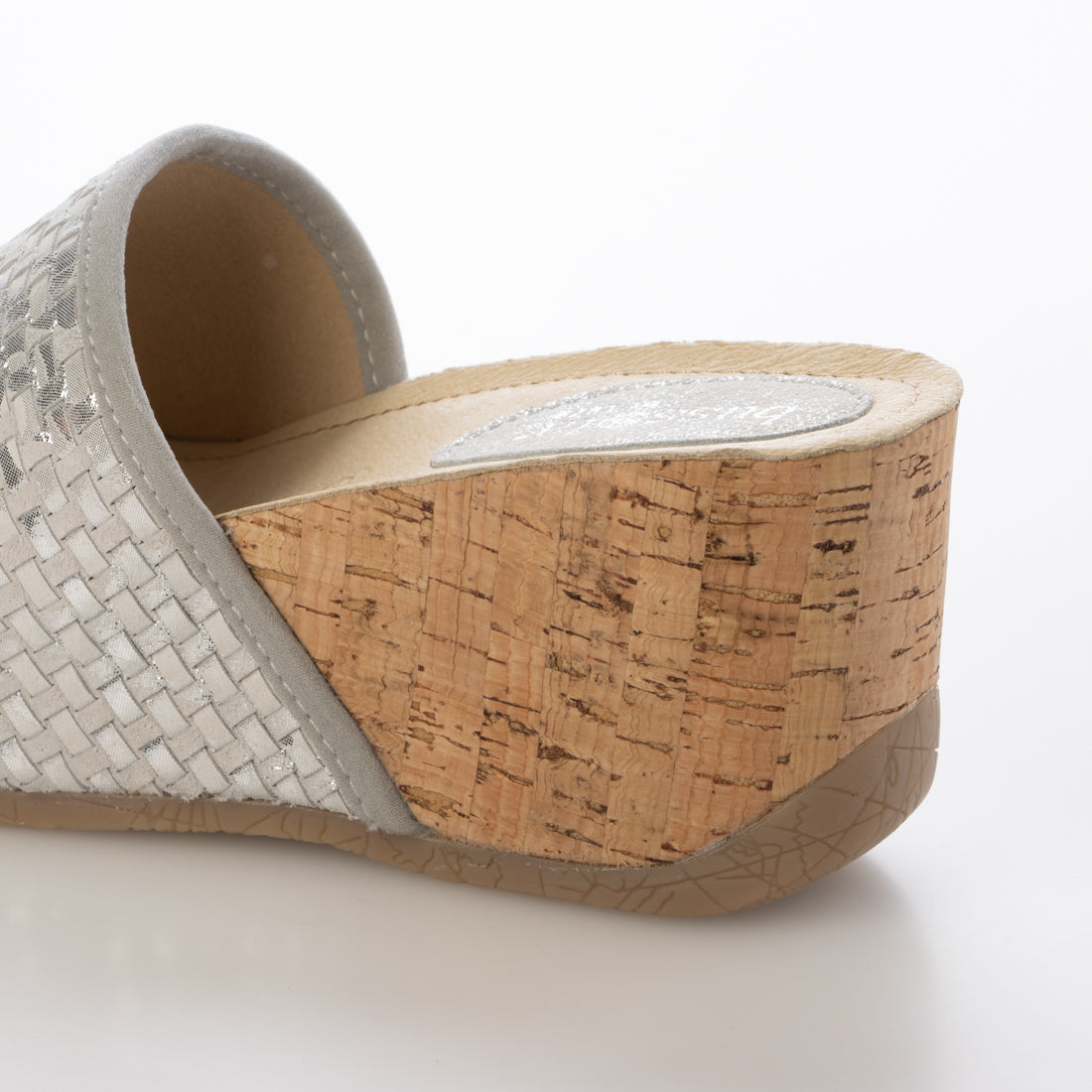 ブソラ bussola bussola  ブソラ  FORMENTERA  メタリック コルクウェッジサンダル （MAIALE MET WOVEN SILVER） MAIALE MET WOVEN SILVER