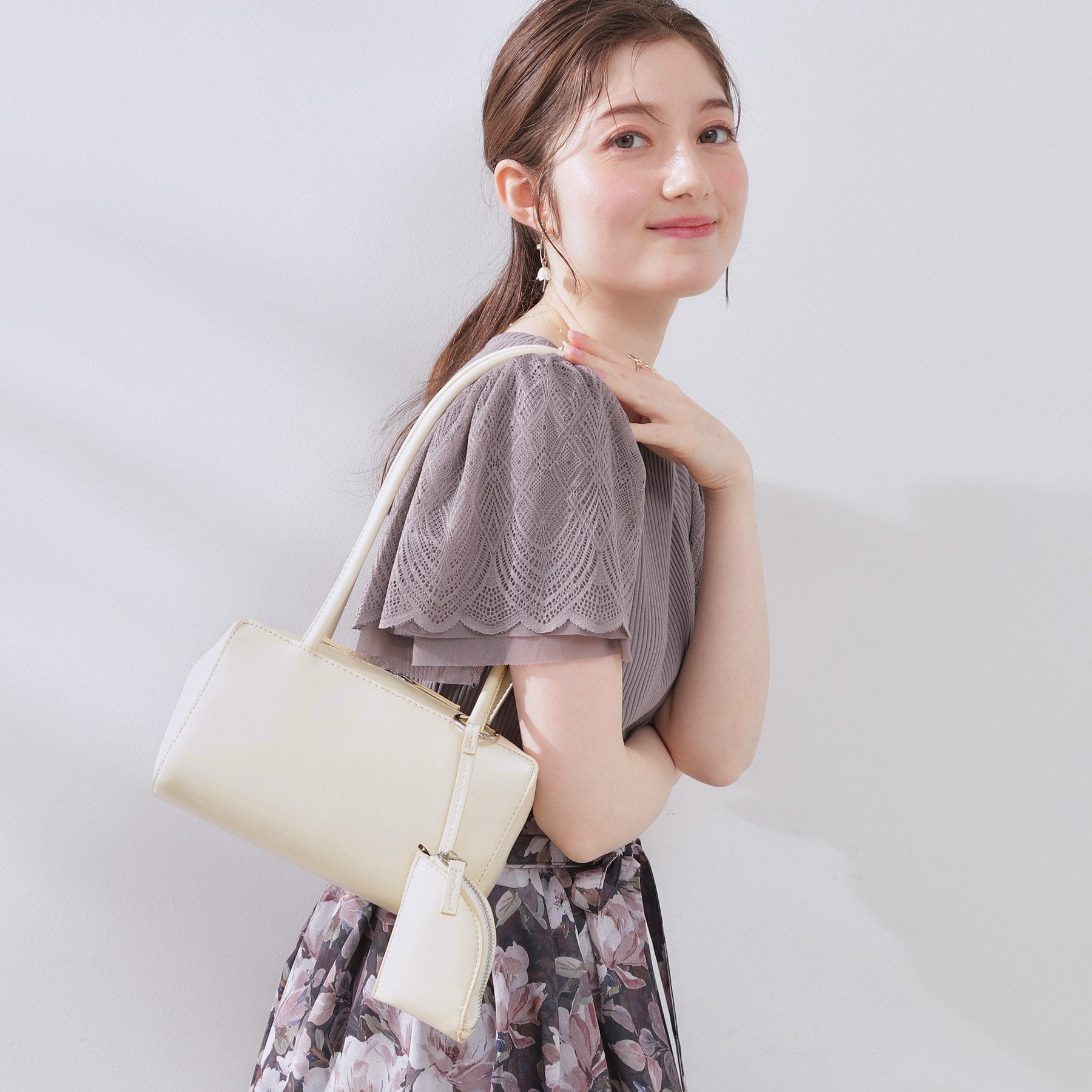 クチュール ブローチ Couture Brooch スクエアロングハンドルバッグ （ブラック(019)） ブラック(019)