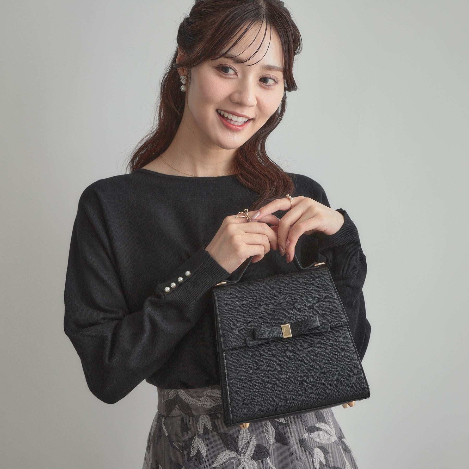 クチュール ブローチ Couture Brooch リボンデザイン2WAYバッグ （ブラック(019)） ブラック(019)