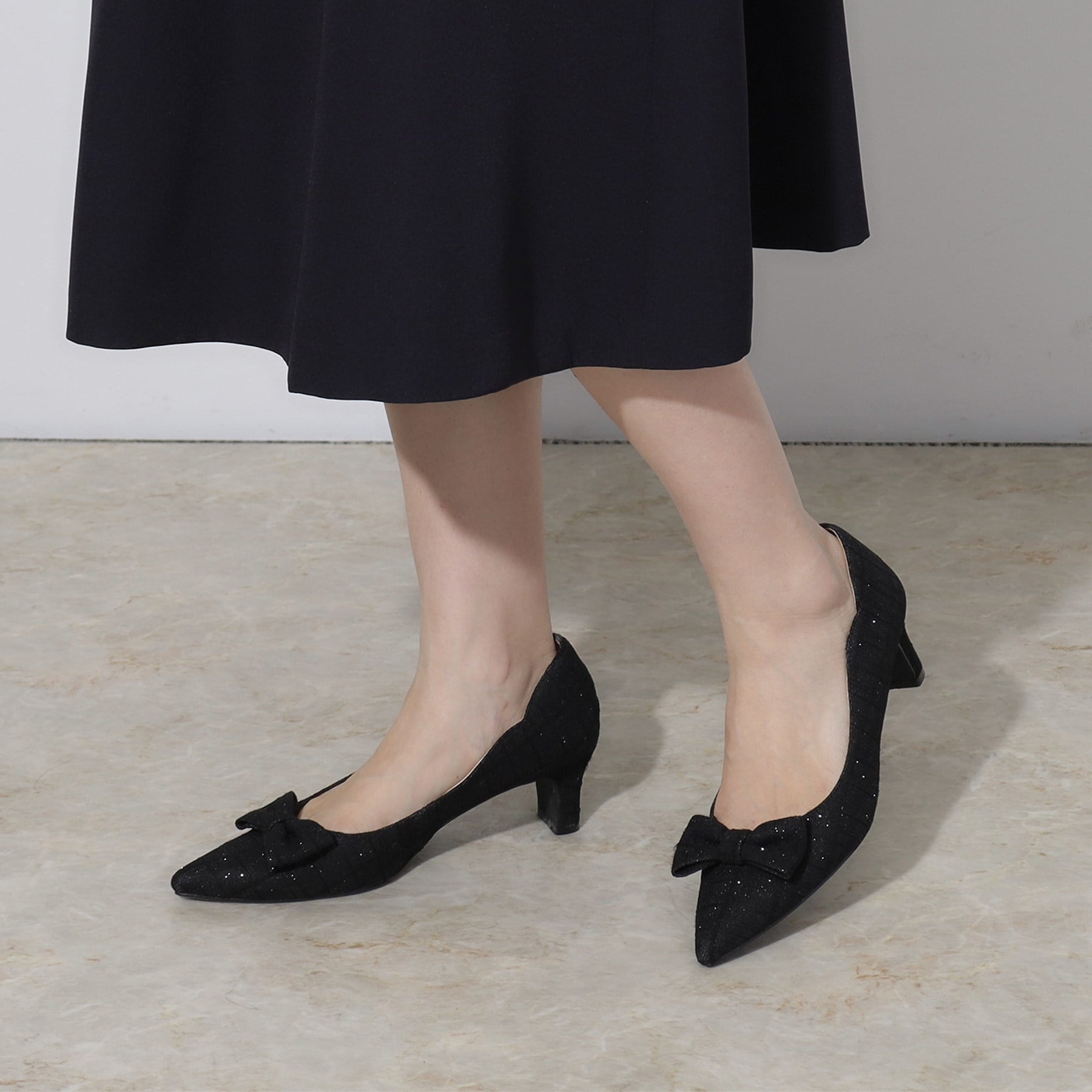 クチュール ブローチ Couture Brooch サイドカットリボンパンプス （グレージュ(050)） グレージュ(050)