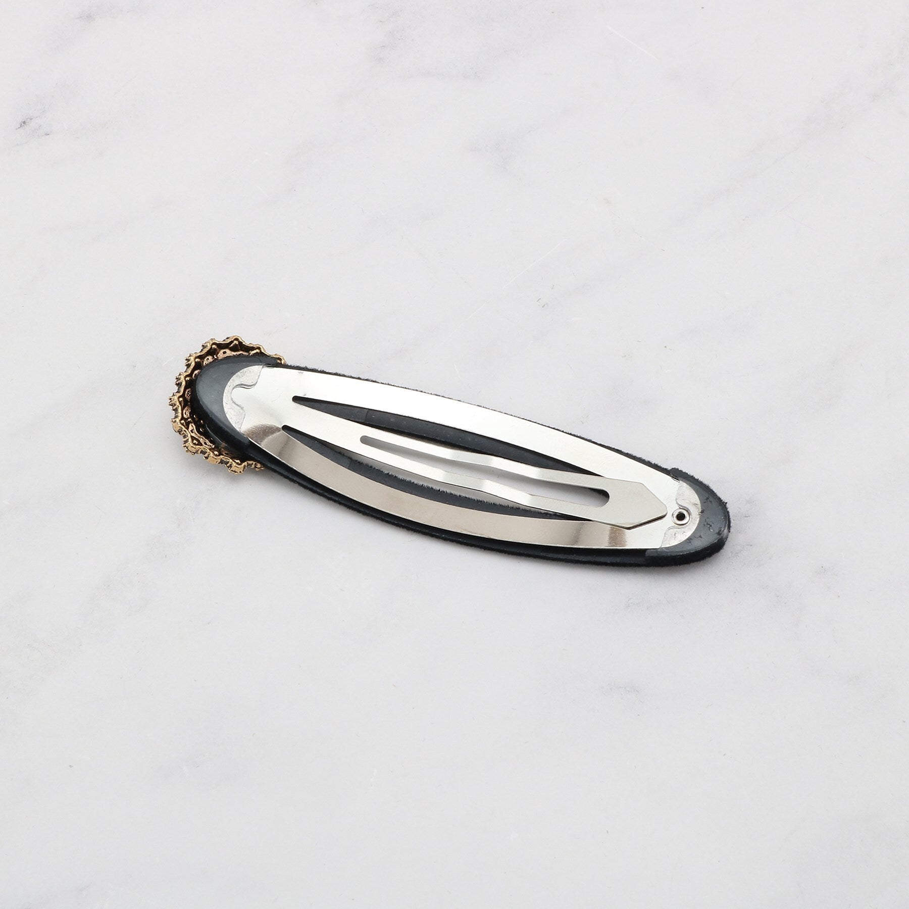 クチュール ブローチ Couture Brooch ビジューデザインベロアヘアクリップ （ブラック(019)） ブラック(019)