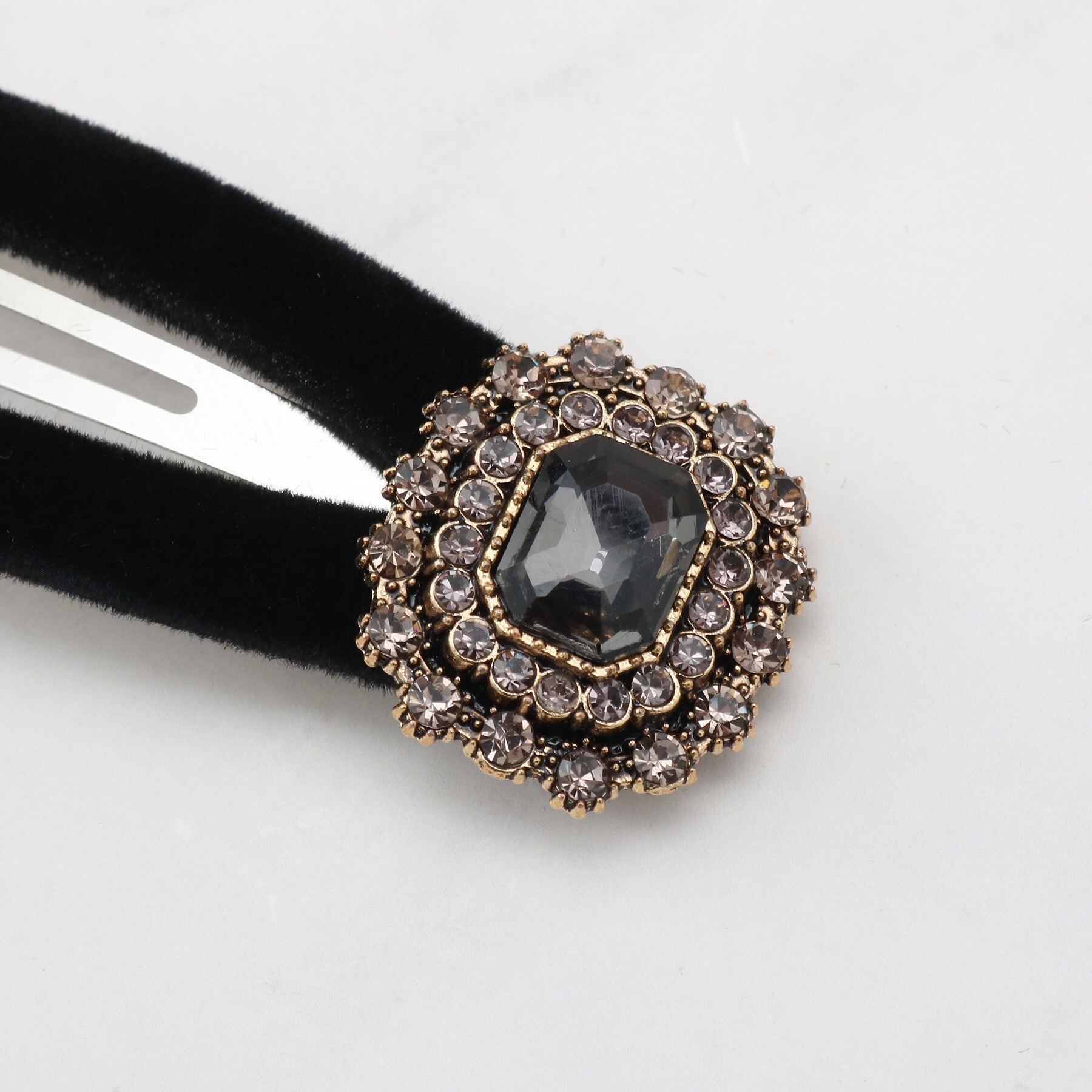 クチュール ブローチ Couture Brooch ビジューデザインベロアヘアクリップ （ブラック(019)） ブラック(019)