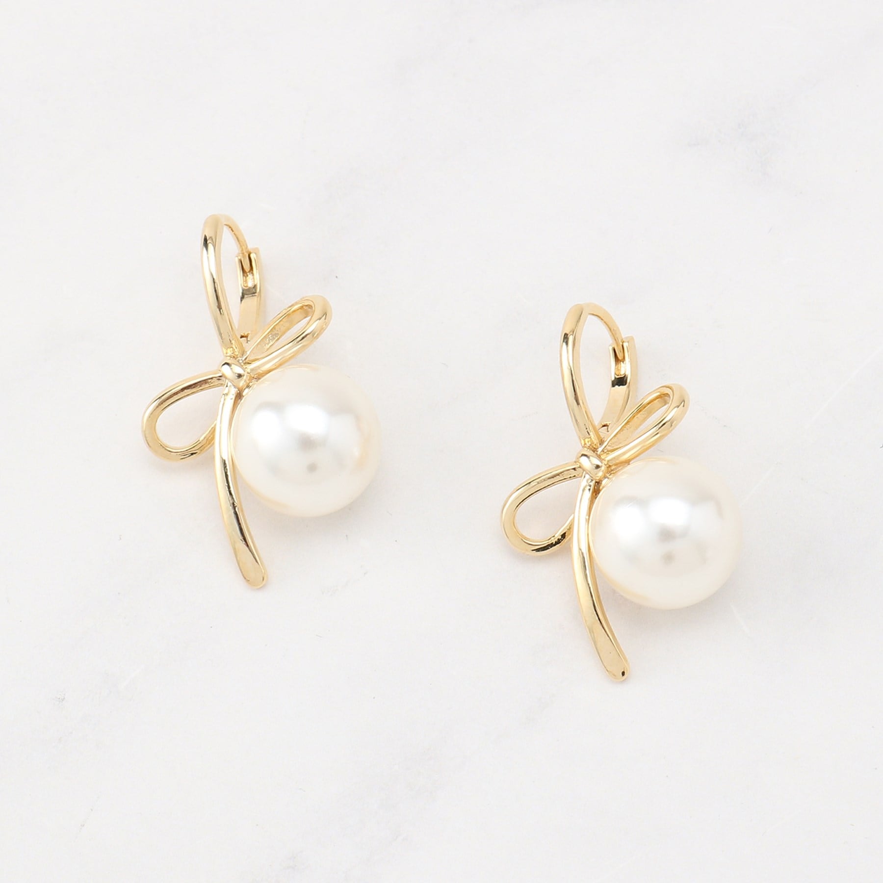 クチュール ブローチ Couture Brooch ノットリボン一粒パール調ピアス （ゴールド(007)） ゴールド(007)