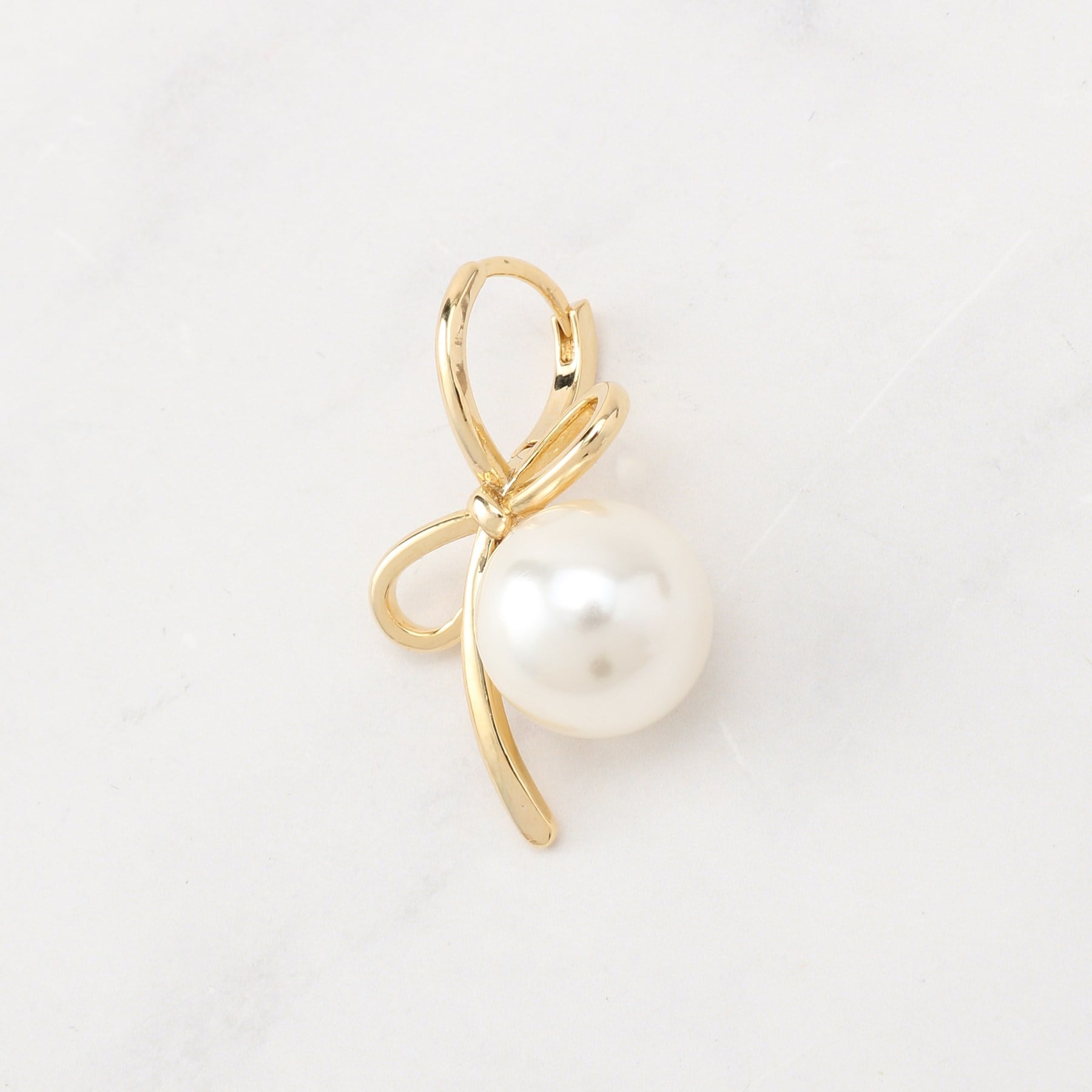 クチュール ブローチ Couture Brooch ノットリボン一粒パール調ピアス （ゴールド(007)） ゴールド(007)