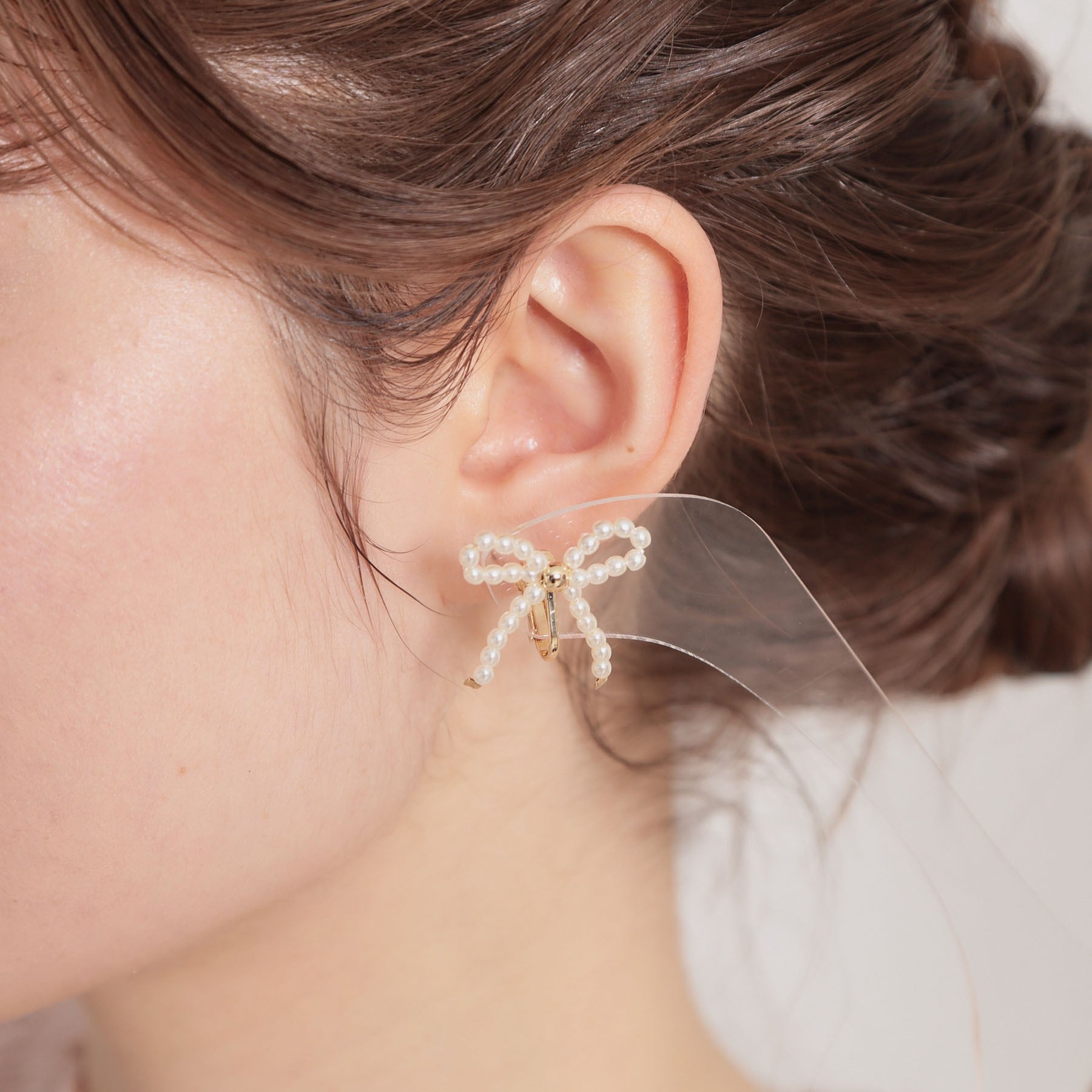 クチュール ブローチ Couture Brooch パール調リボンデザインイヤリング （ゴールド(007)） ゴールド(007)