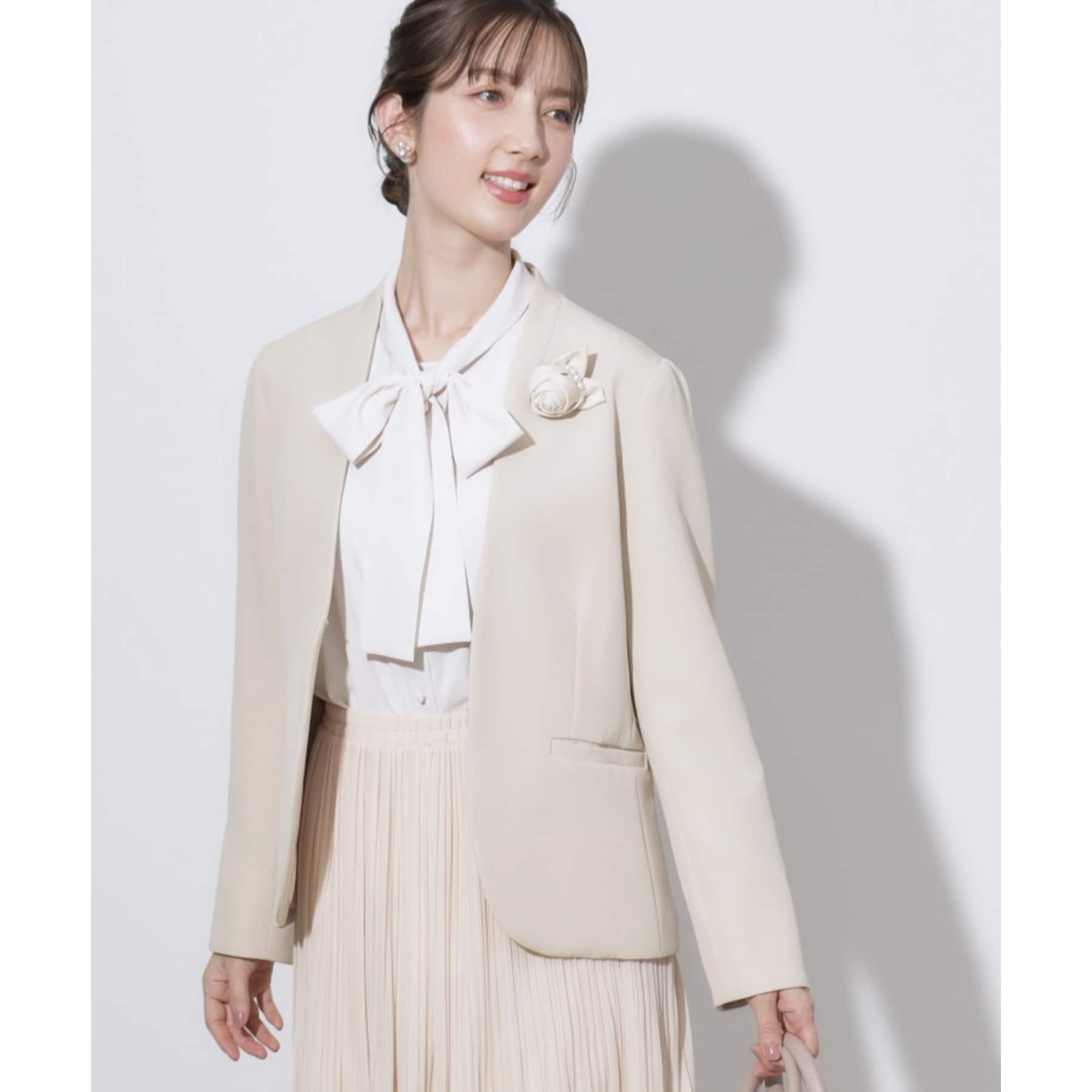 クチュール ブローチ Couture Brooch ダブルクロスカラーレスジャケット （グレージュ(050)） グレージュ(050)