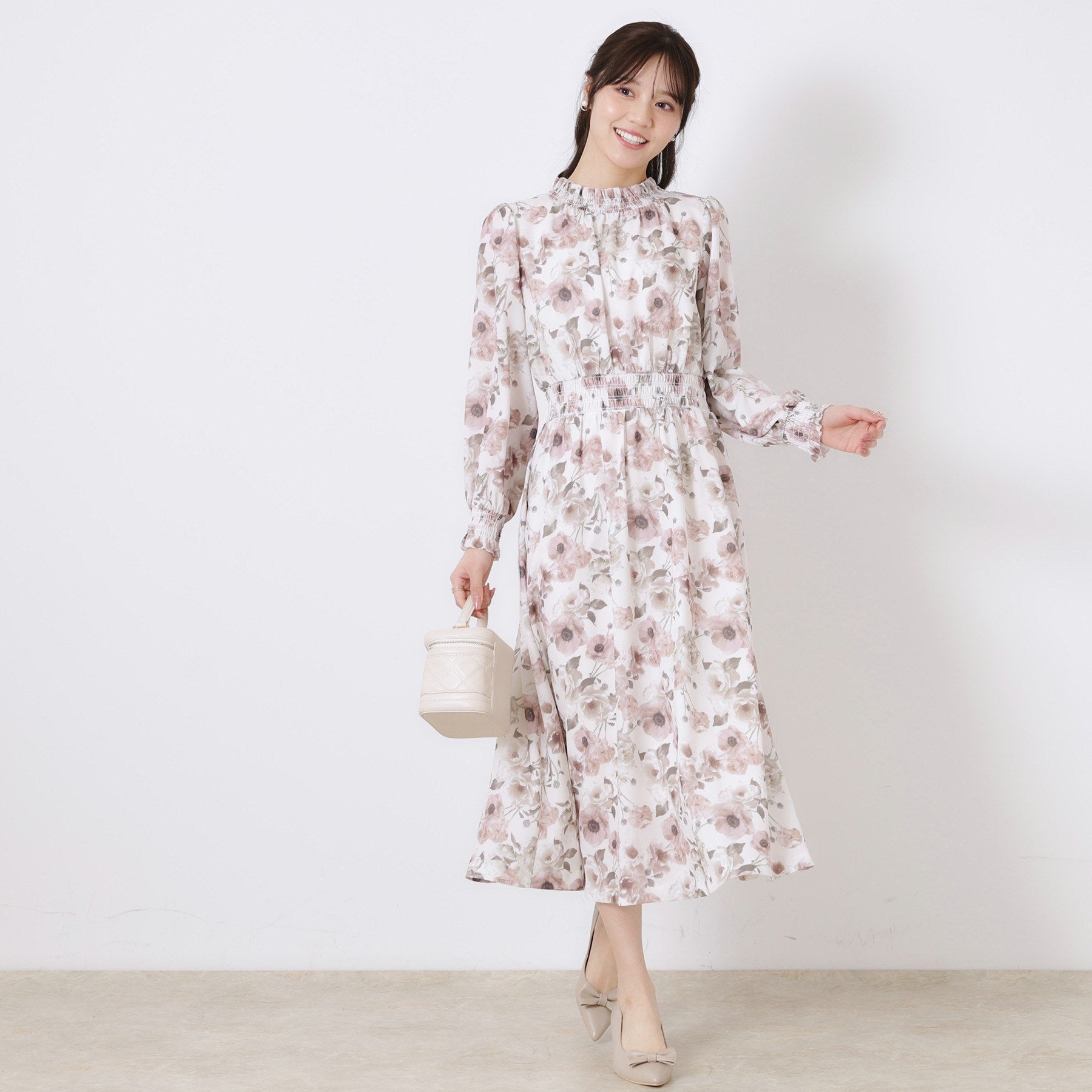 クチュール ブローチ Couture Brooch Springフラワーシャーリングワンピ （オフホワイト(103)） オフホワイト(103)