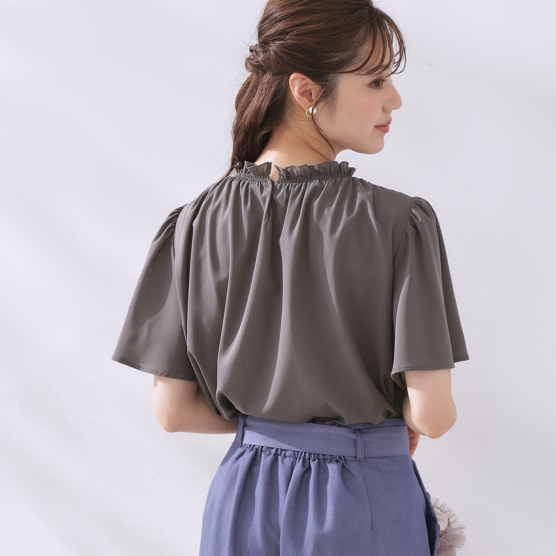 クチュール ブローチ Couture Brooch シャーリングシアーブラウス （チャコールグレー(014)） チャコールグレー(014)