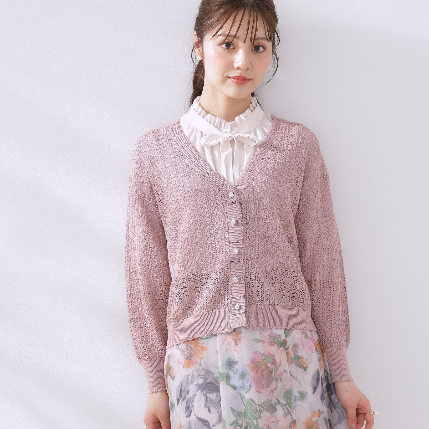 クチュール ブローチ Couture Brooch 透かし編みシャイニーニットカーディー （ピンク(071)） ピンク(071)