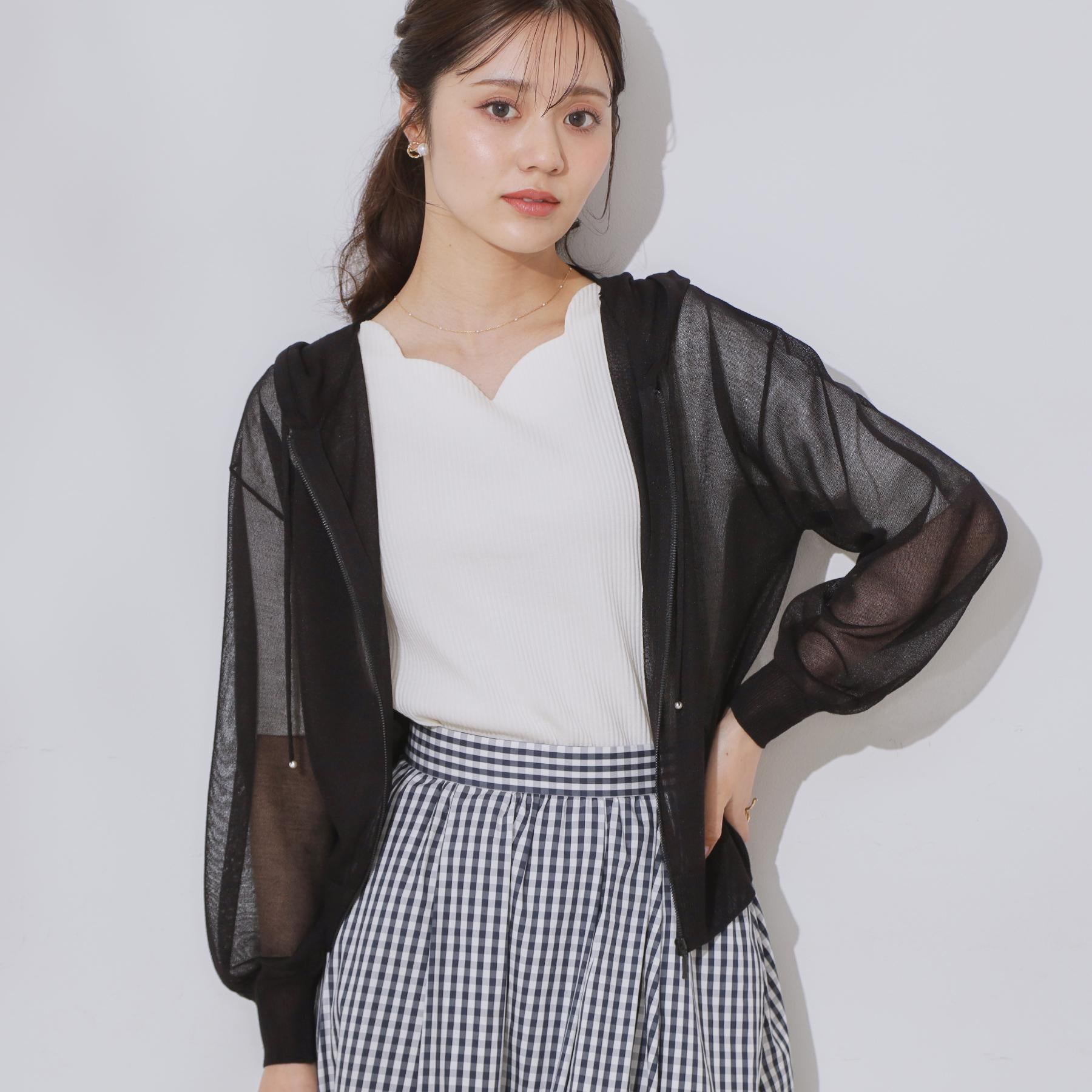 クチュール ブローチ Couture Brooch LEVITAジップアップフーディー （ブラック(019)） ブラック(019)