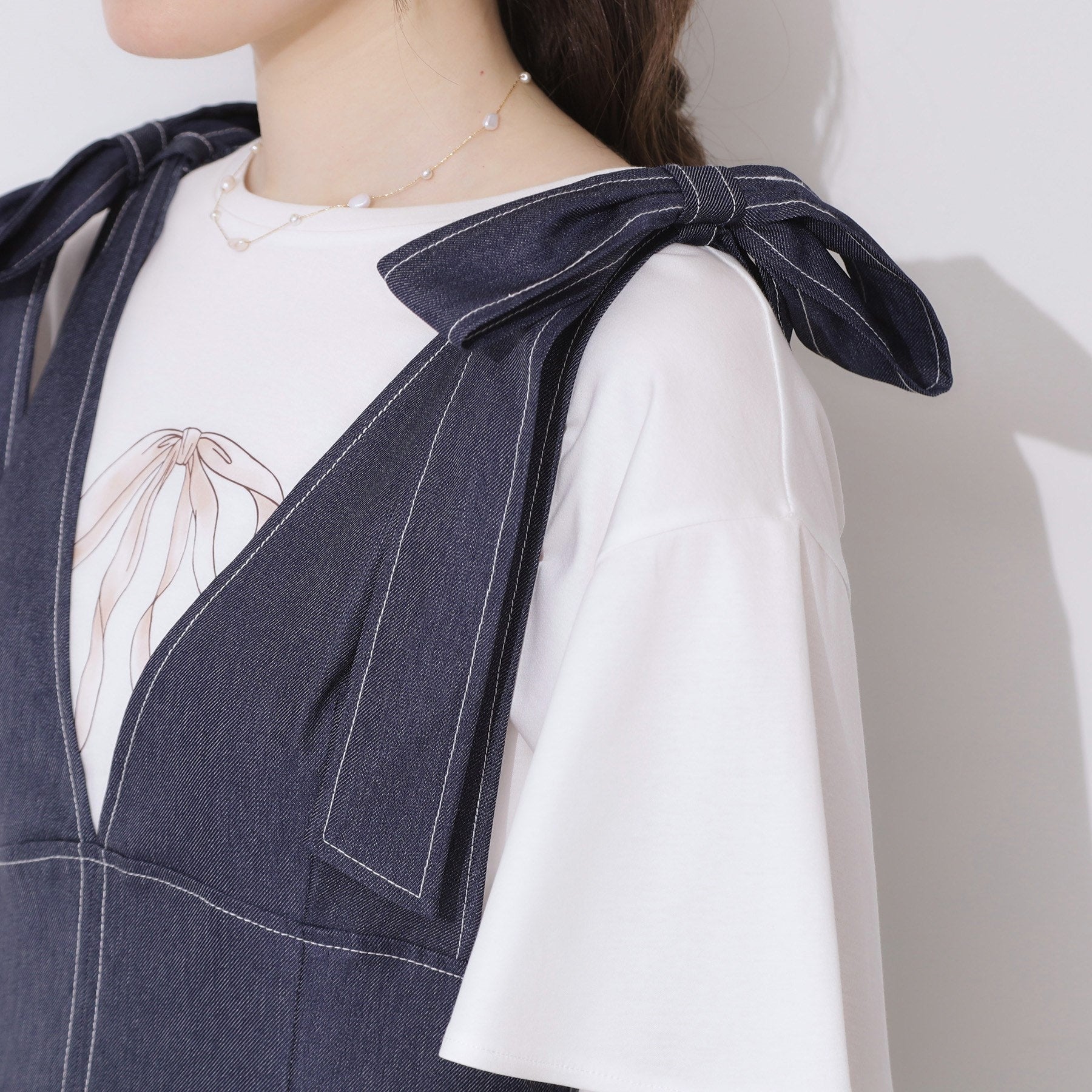 クチュール ブローチ Couture Brooch デニムライク肩リボンワンピース （ブラック(019)） ブラック(019)