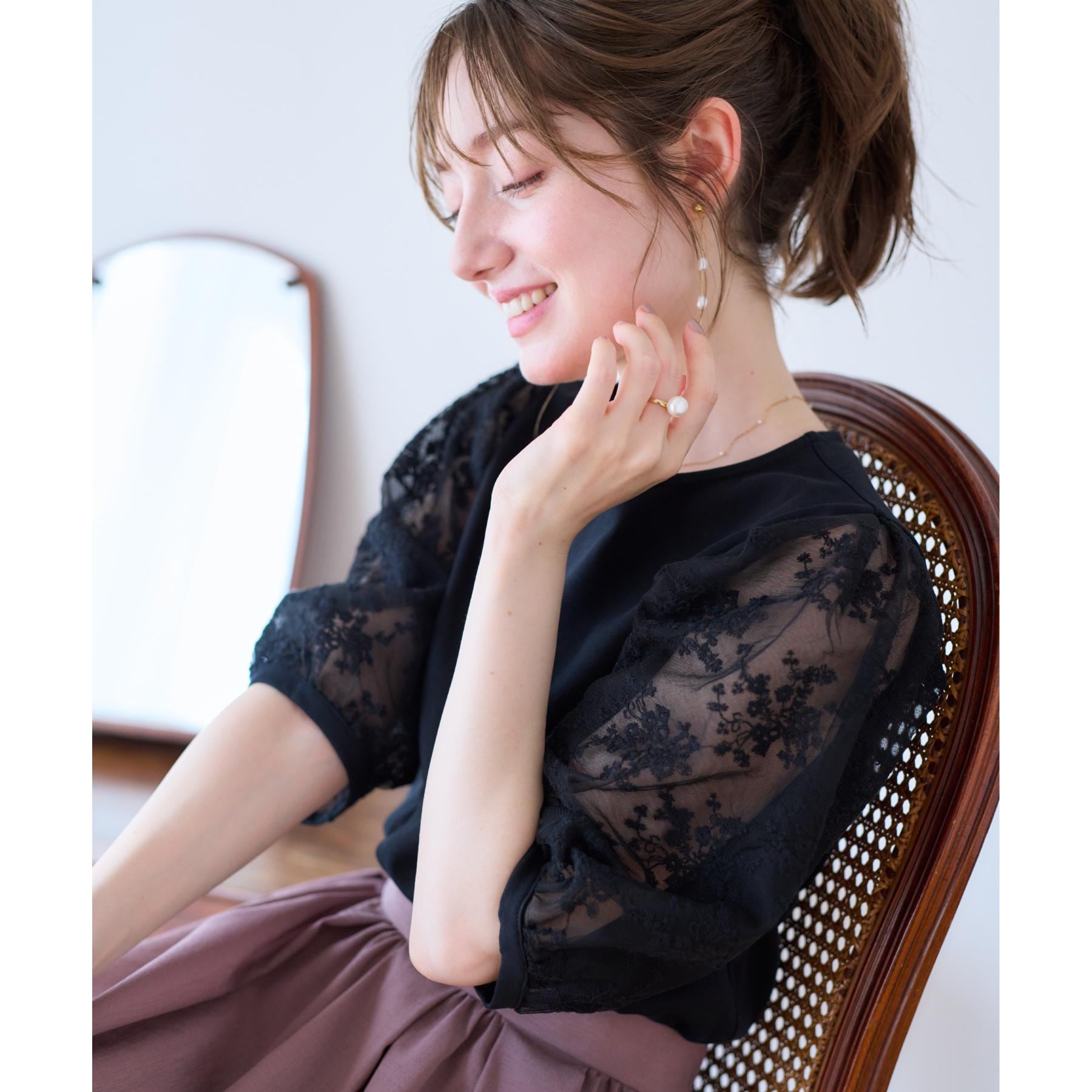 クチュール ブローチ Couture Brooch 袖レースデザイントップス （ブラック(019)） ブラック(019)