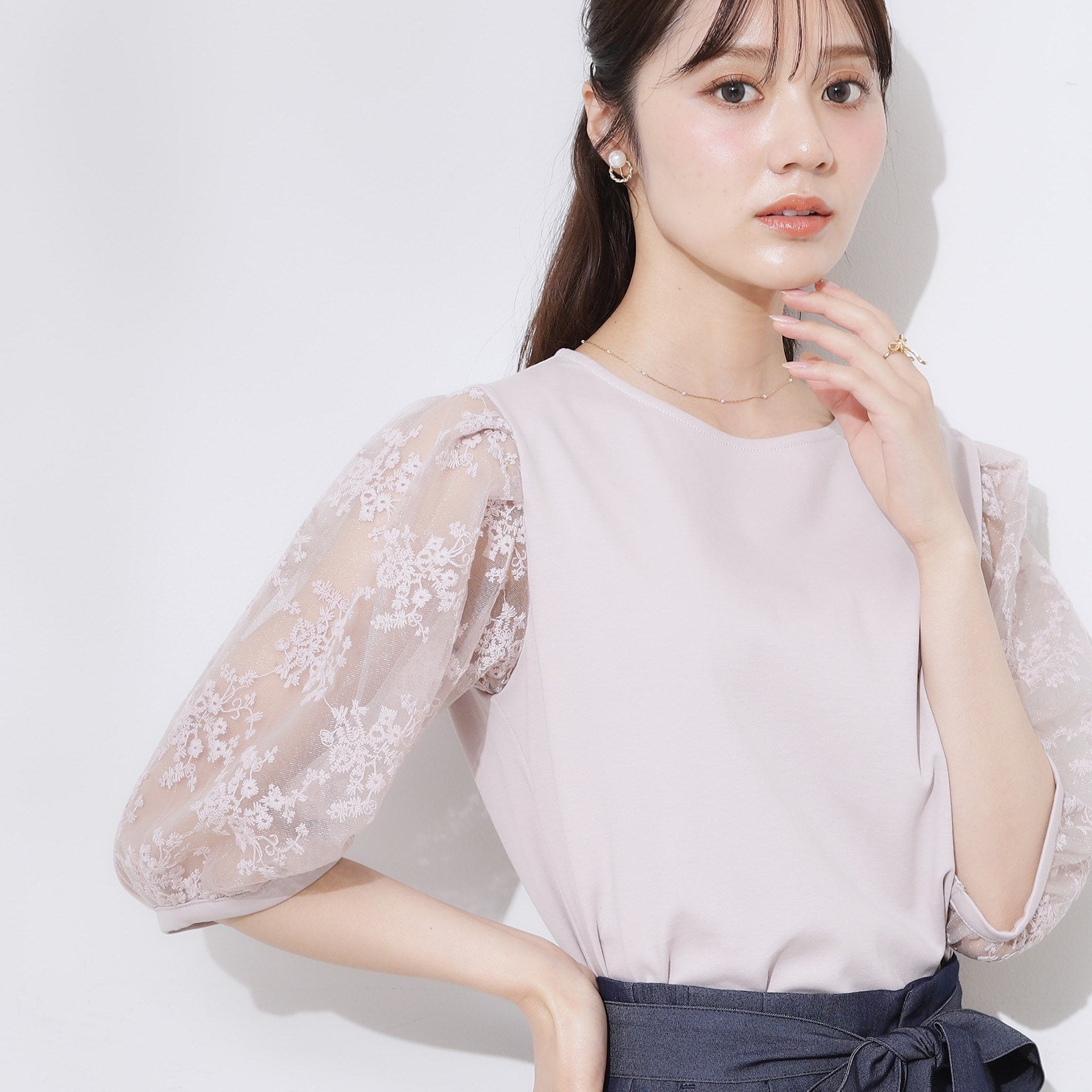 クチュール ブローチ Couture Brooch 袖レースデザイントップス （ブラック(019)） ブラック(019)