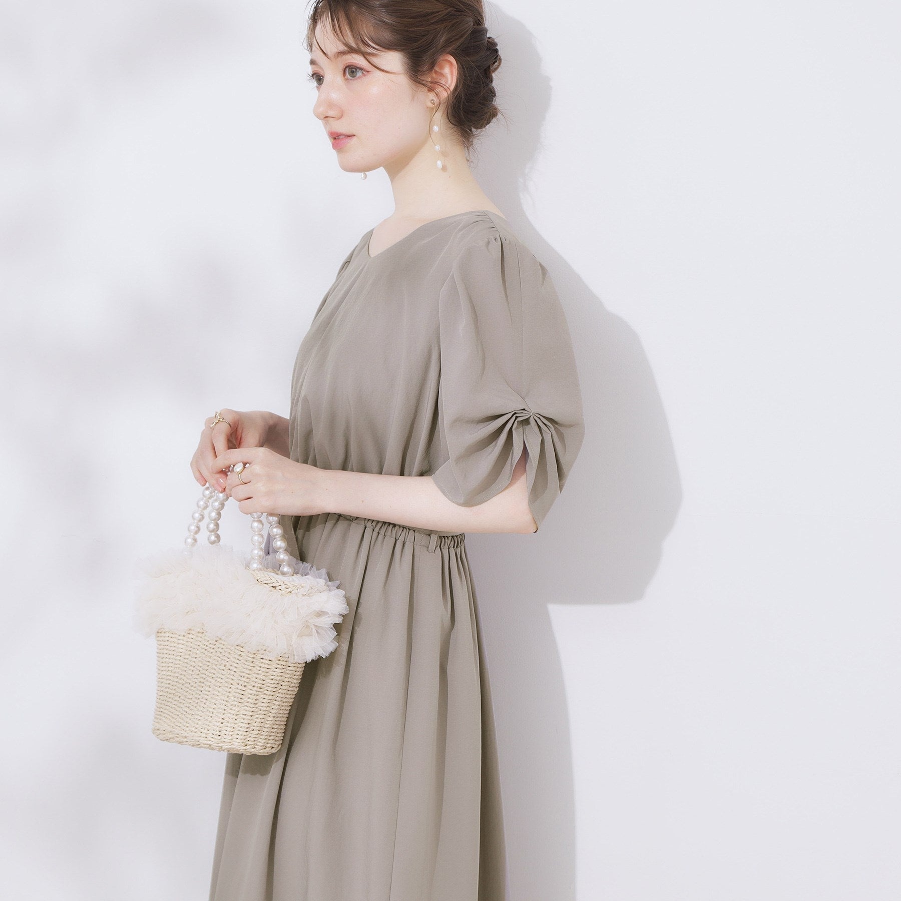 クチュール ブローチ Couture Brooch ウエストベルトVネックワンピース （グリーン(025)） グリーン(025)