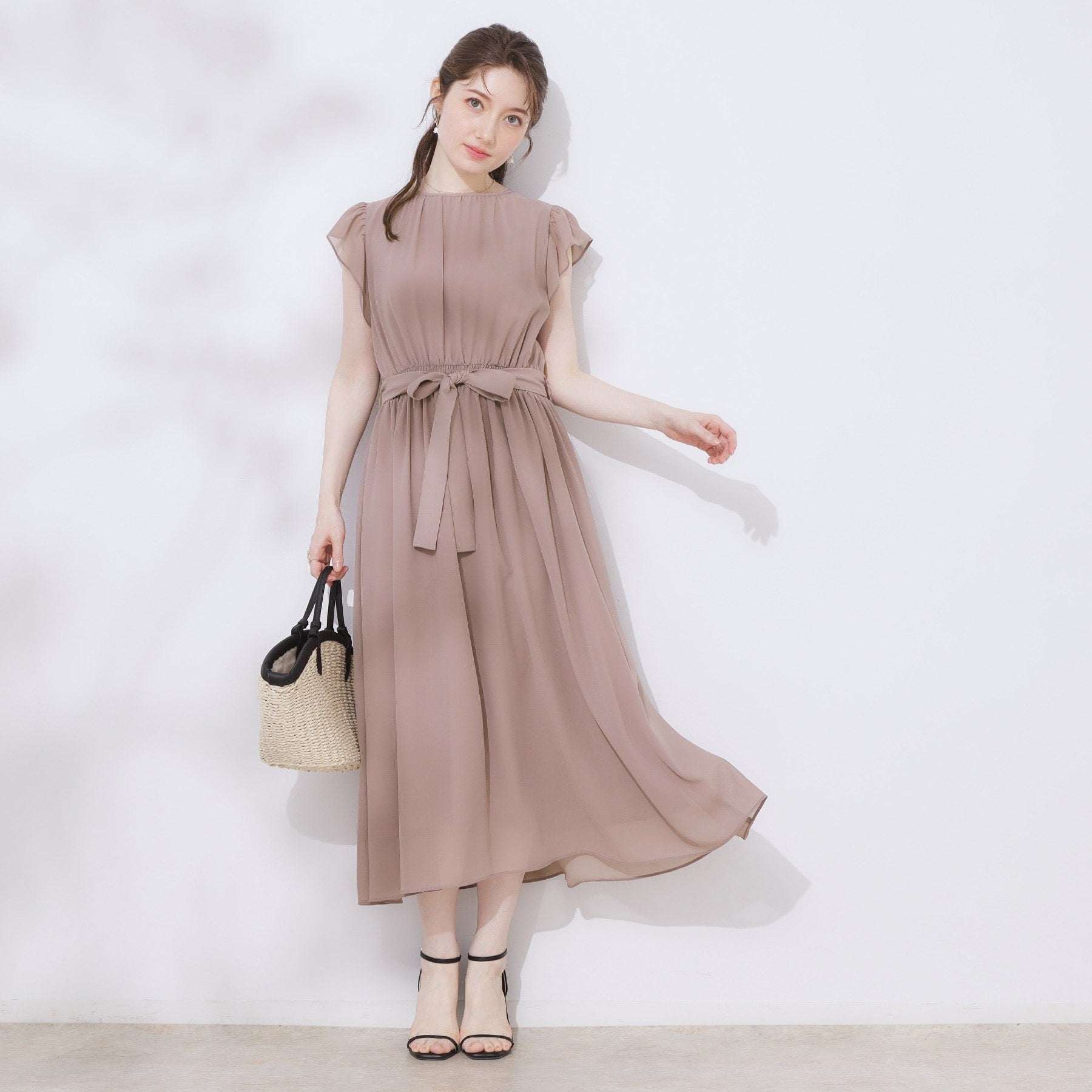 クチュール ブローチ Couture Brooch フリルスリーブワンピース （ブラック(119)） ブラック(119)