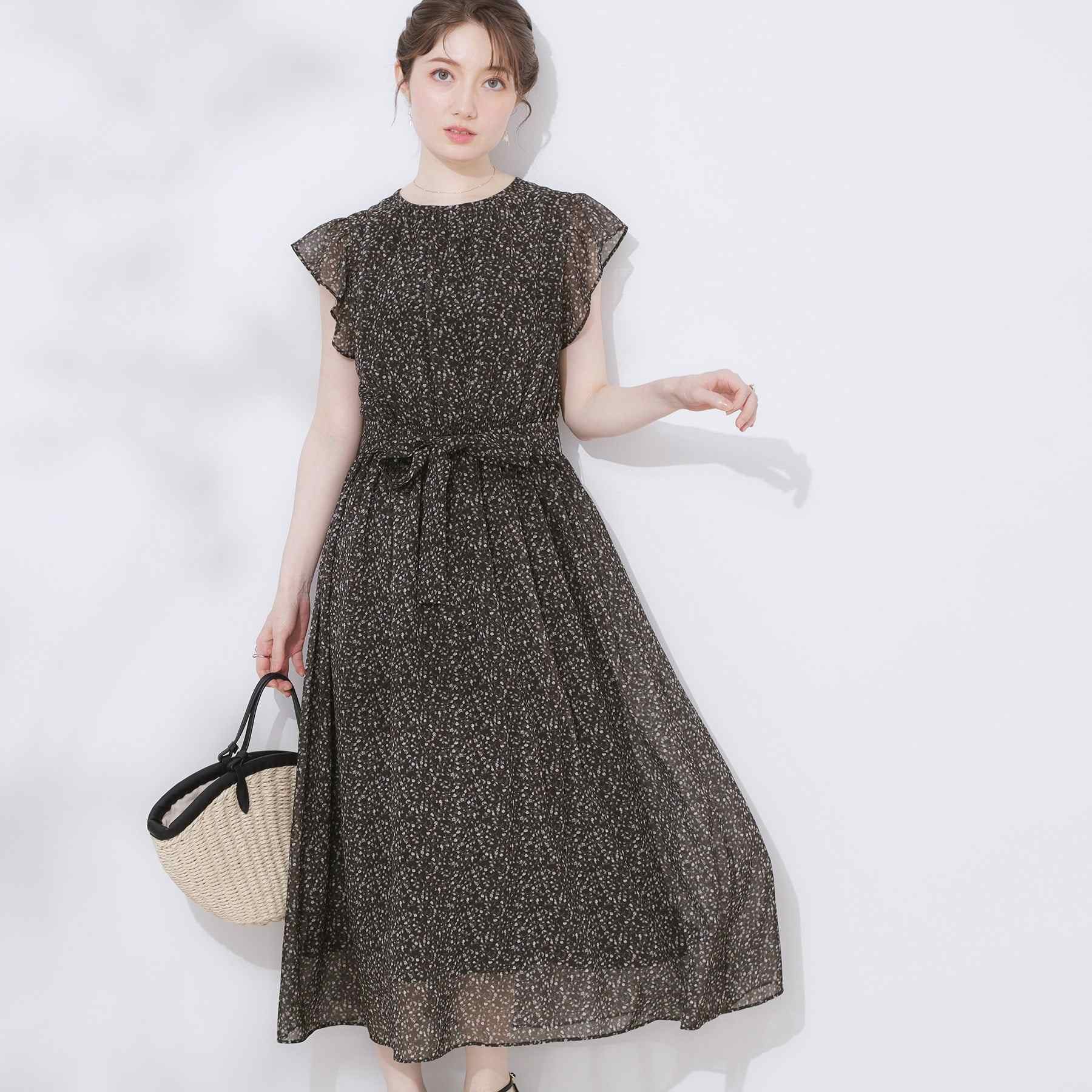 クチュール ブローチ Couture Brooch フリルスリーブワンピース （ブラック(119)） ブラック(119)