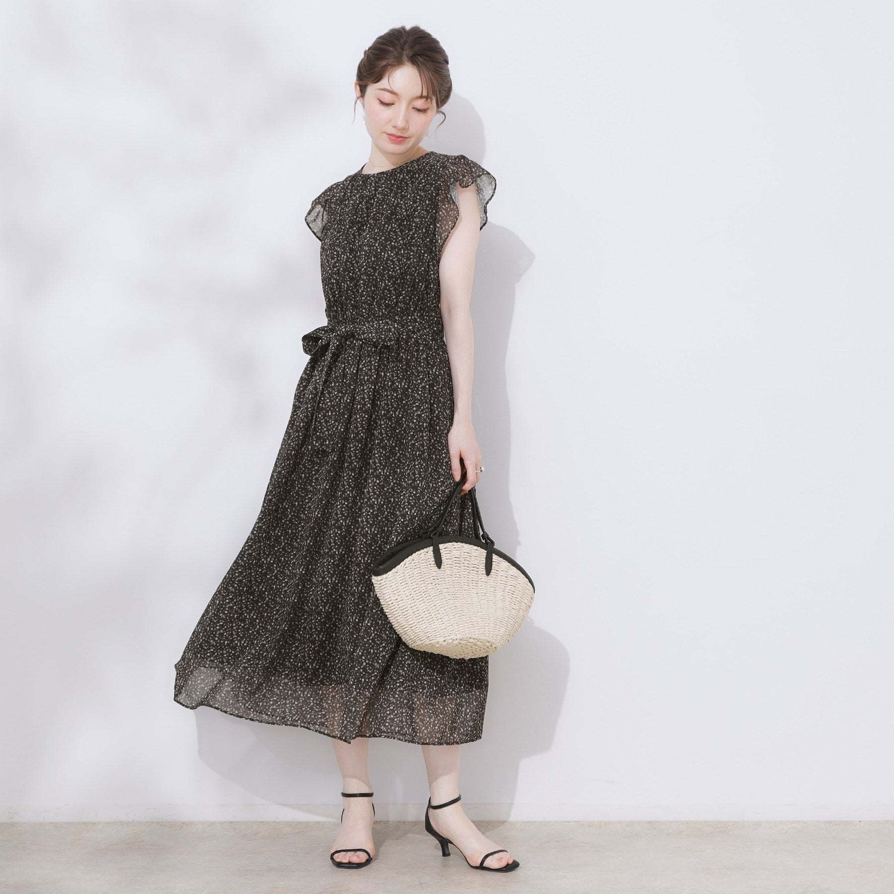 クチュール ブローチ Couture Brooch フリルスリーブワンピース （ブラック(119)） ブラック(119)