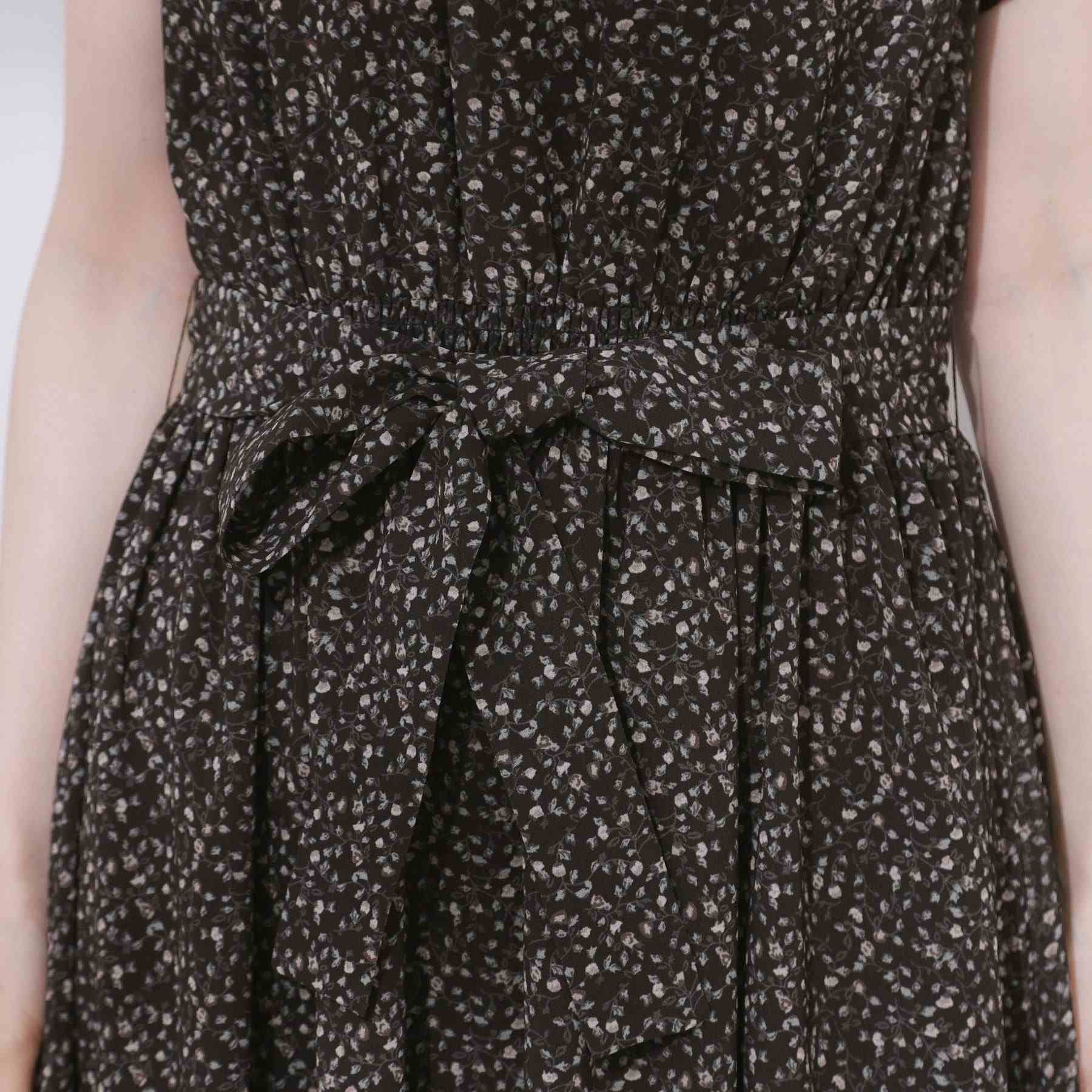 クチュール ブローチ Couture Brooch フリルスリーブワンピース （ブラック(119)） ブラック(119)